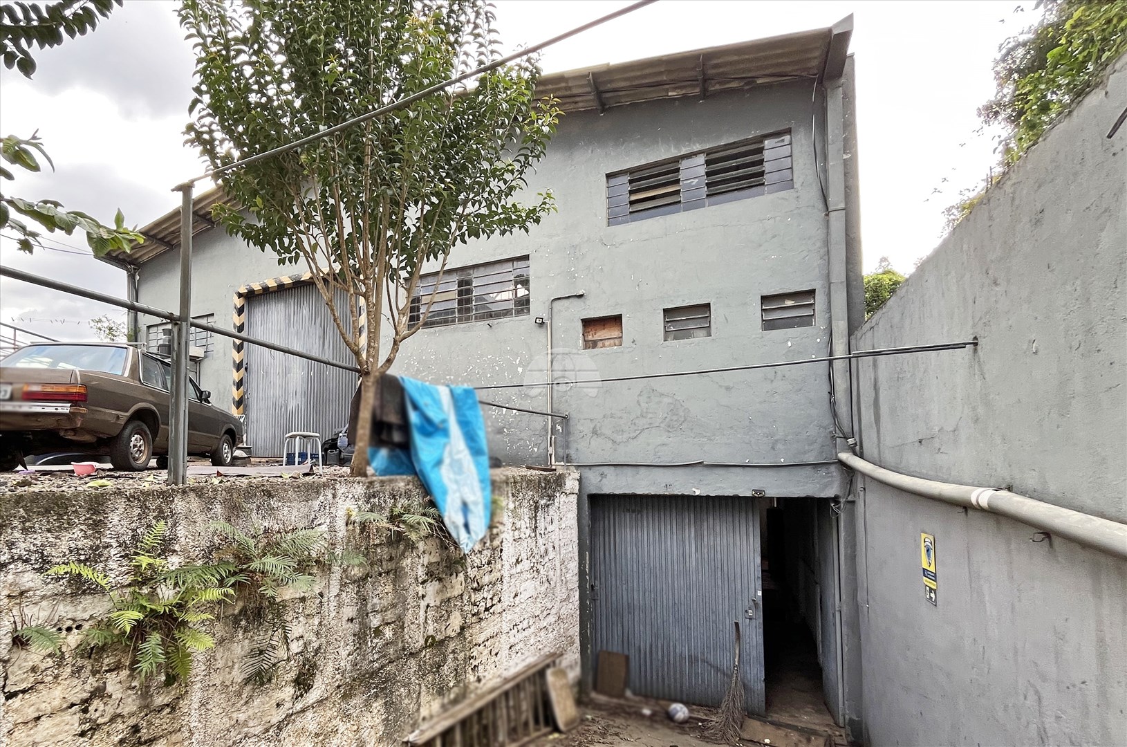 Galpão/Depósito/Armazém para alugar em Parolin, Curitiba — Portal Chave Fácil