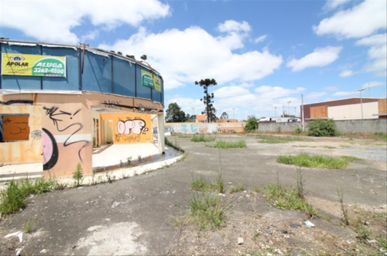 Terreno/Área para alugar em Centro, Pinhais — Portal Chave Fácil