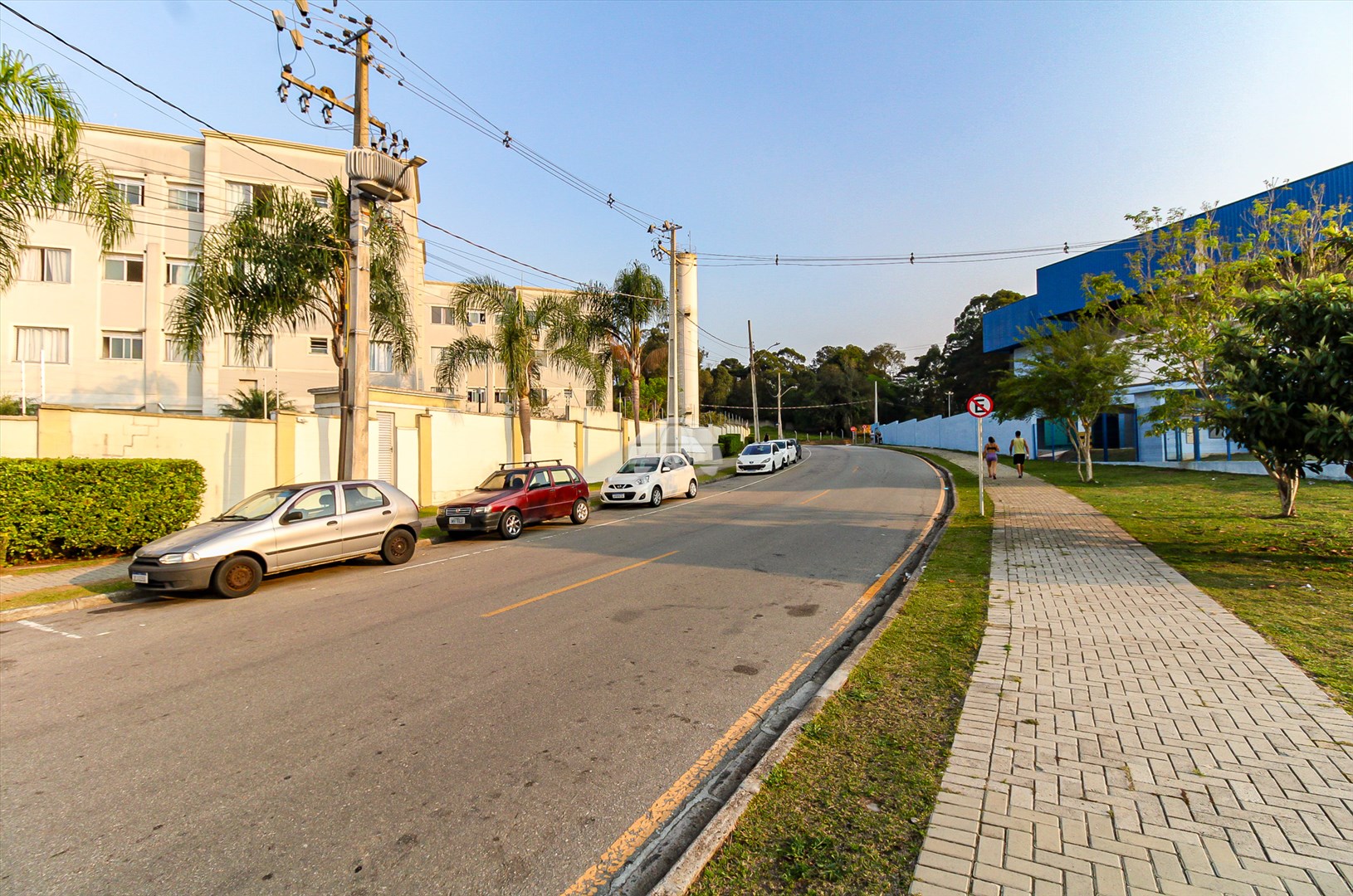 Apartamento para alugar em Pinheirinho, Curitiba — TESTE 12342