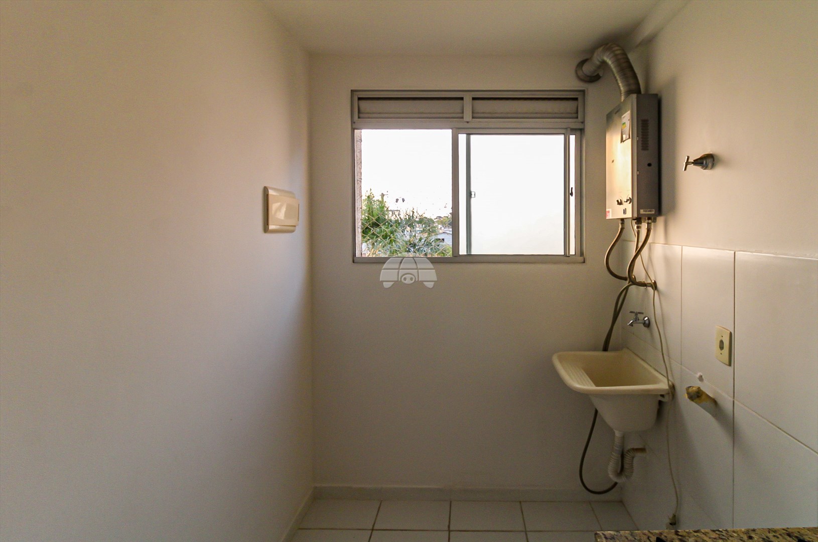 Apartamento para alugar em Pinheirinho, Curitiba — TESTE 12342
