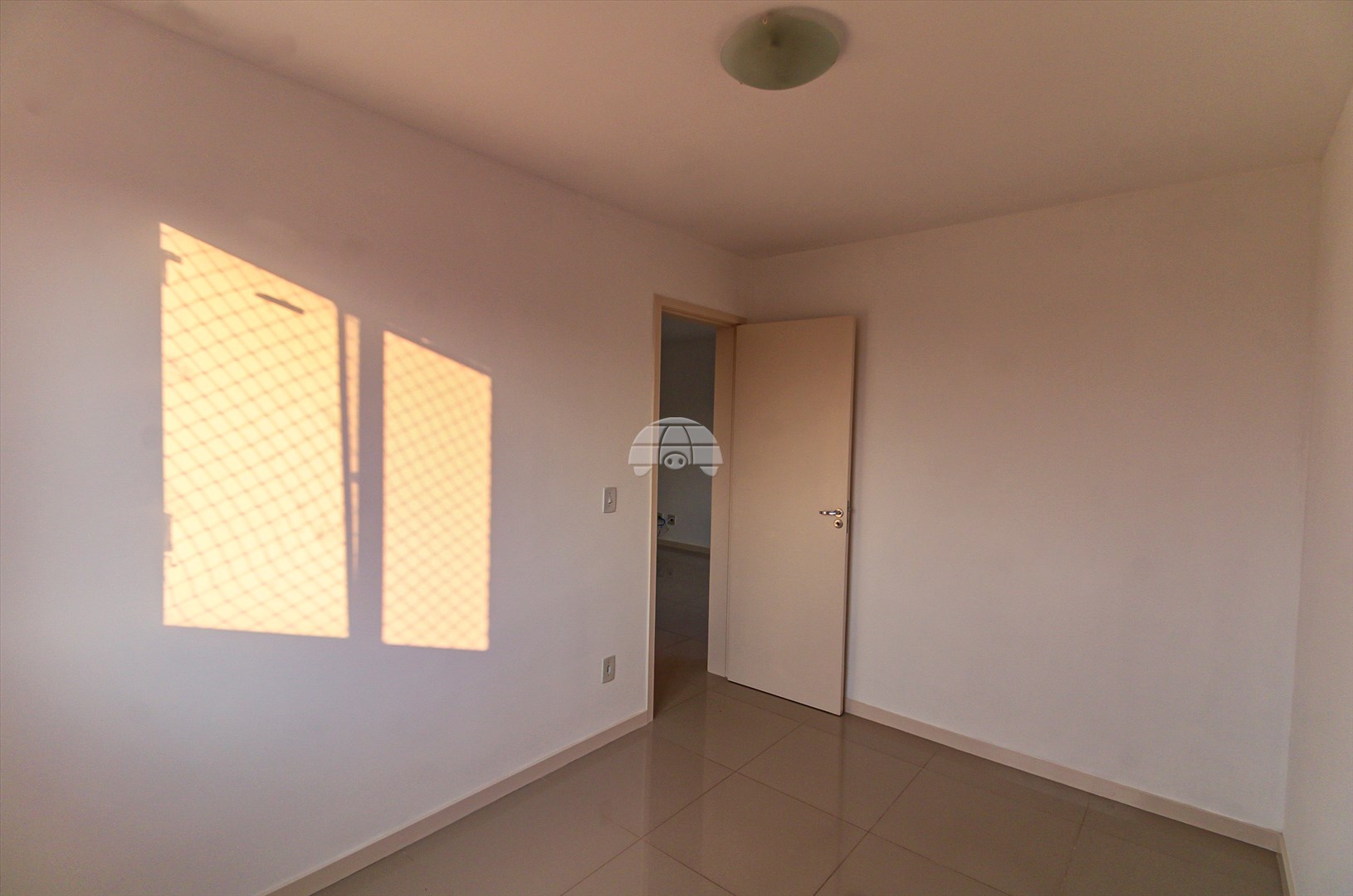 Apartamento para alugar em Pinheirinho, Curitiba — TESTE 12342
