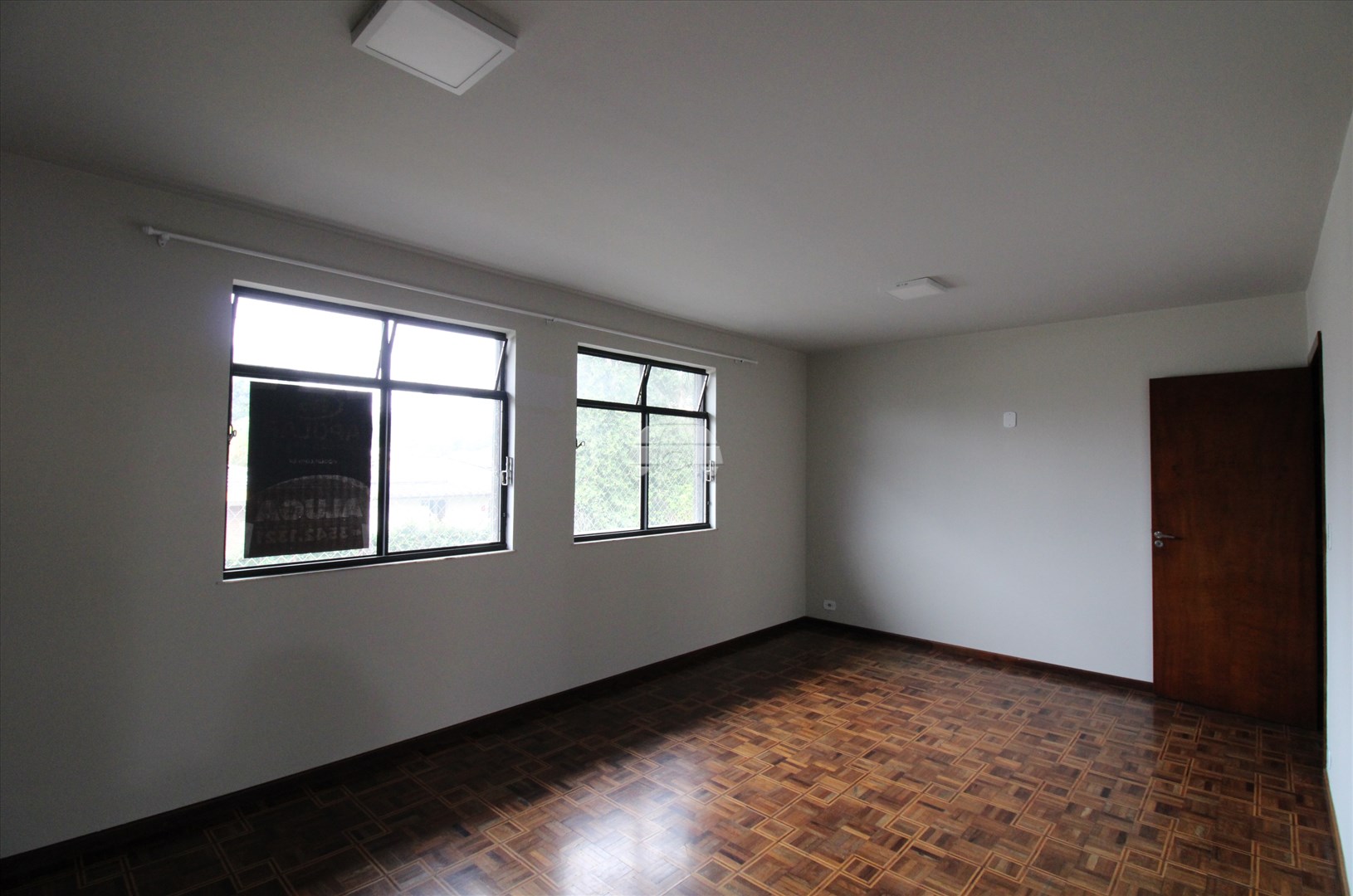 Apartamento para alugar em Cristo Rei, Curitiba — Outrasul Imobiliária