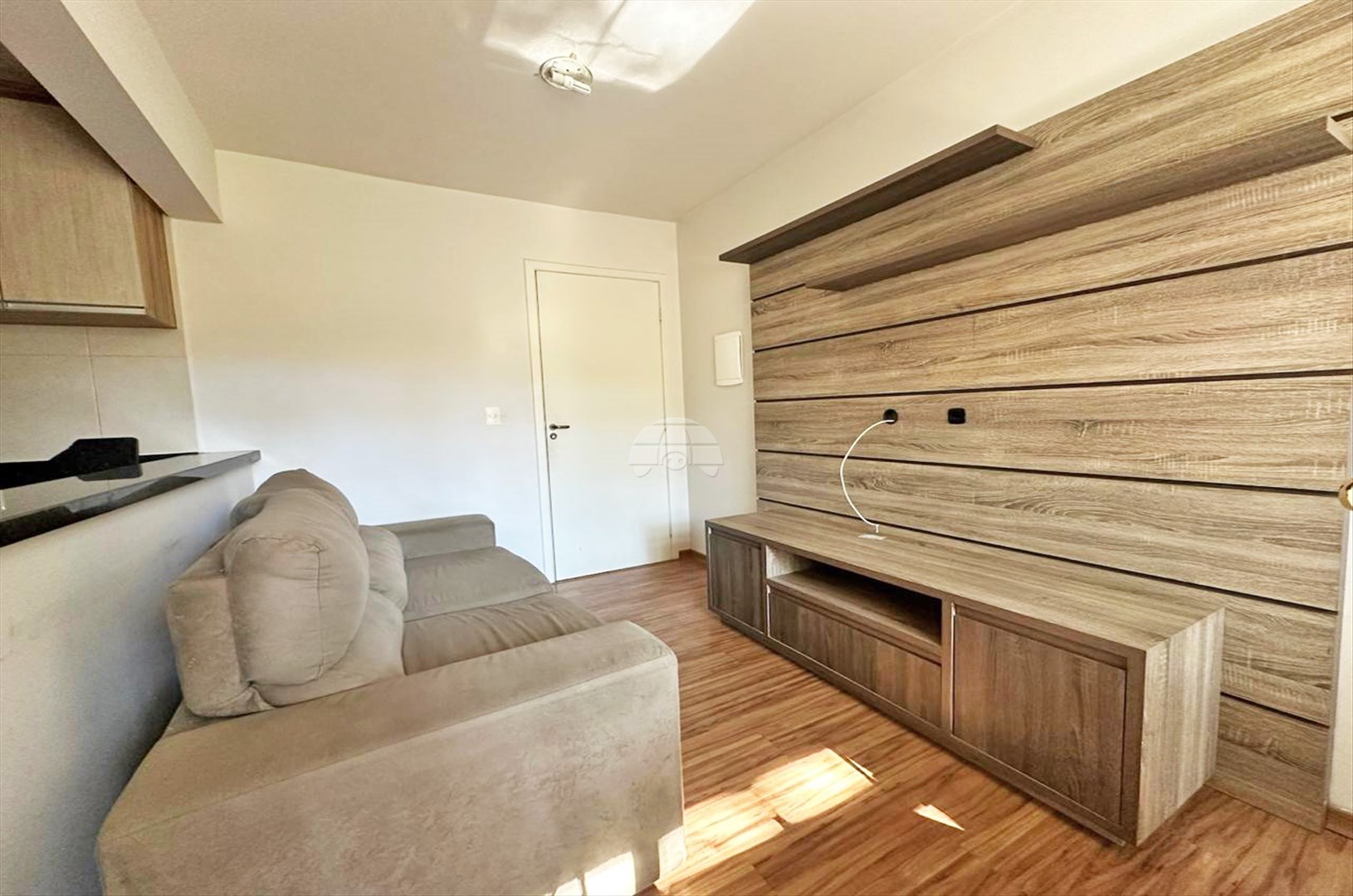 Apartamento para alugar em Jardim Viviane, Colombo — Portal Chave Fácil