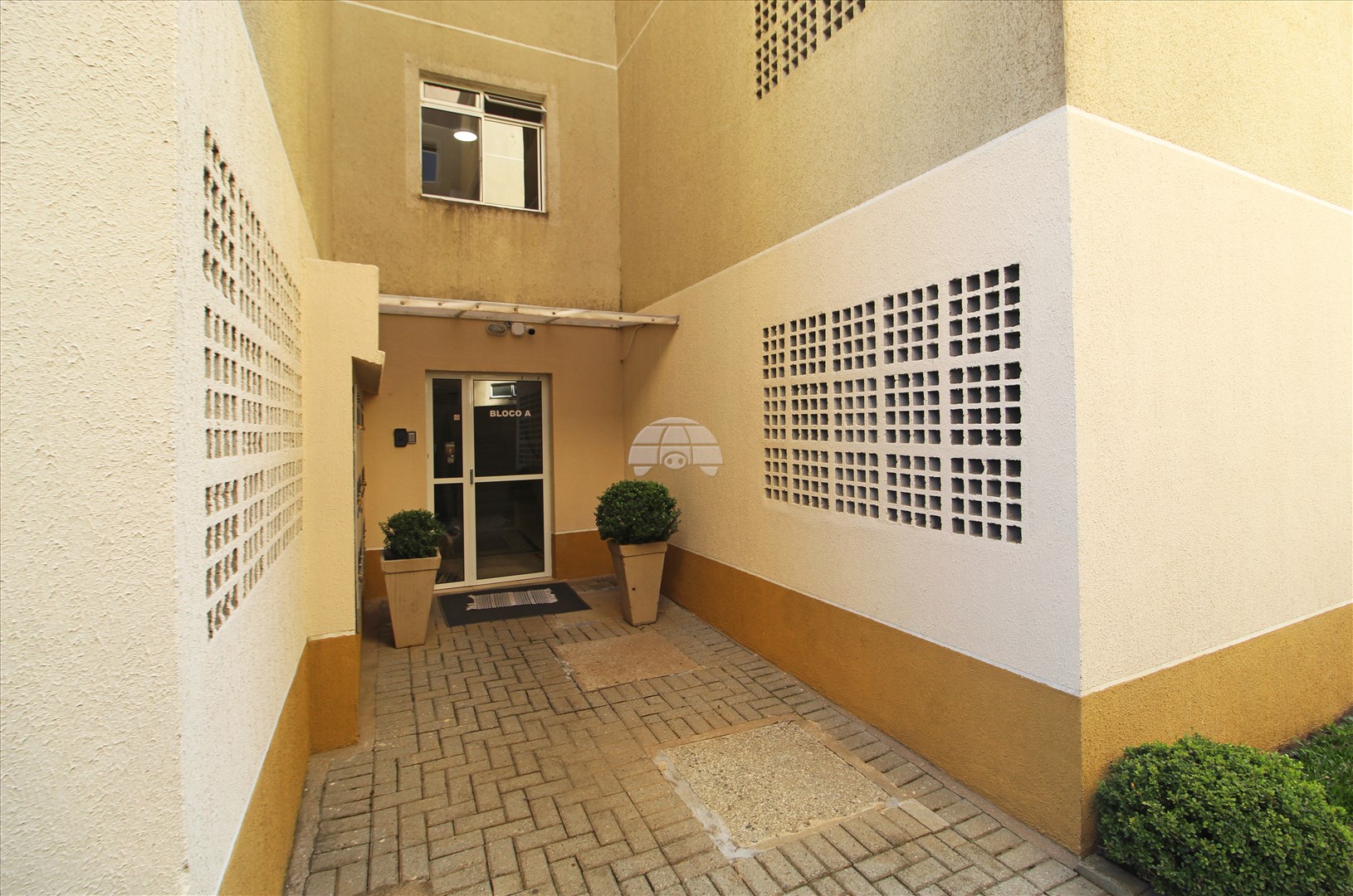 Apartamento para alugar em Jardim Viviane, Colombo — Portal Chave Fácil
