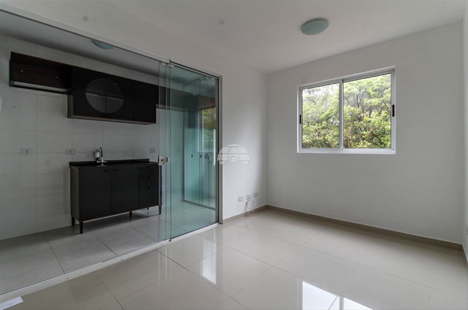 Apartamento para alugar em Loteamento Montparnasse, Almirante Tamandaré — Portal Chave Fácil