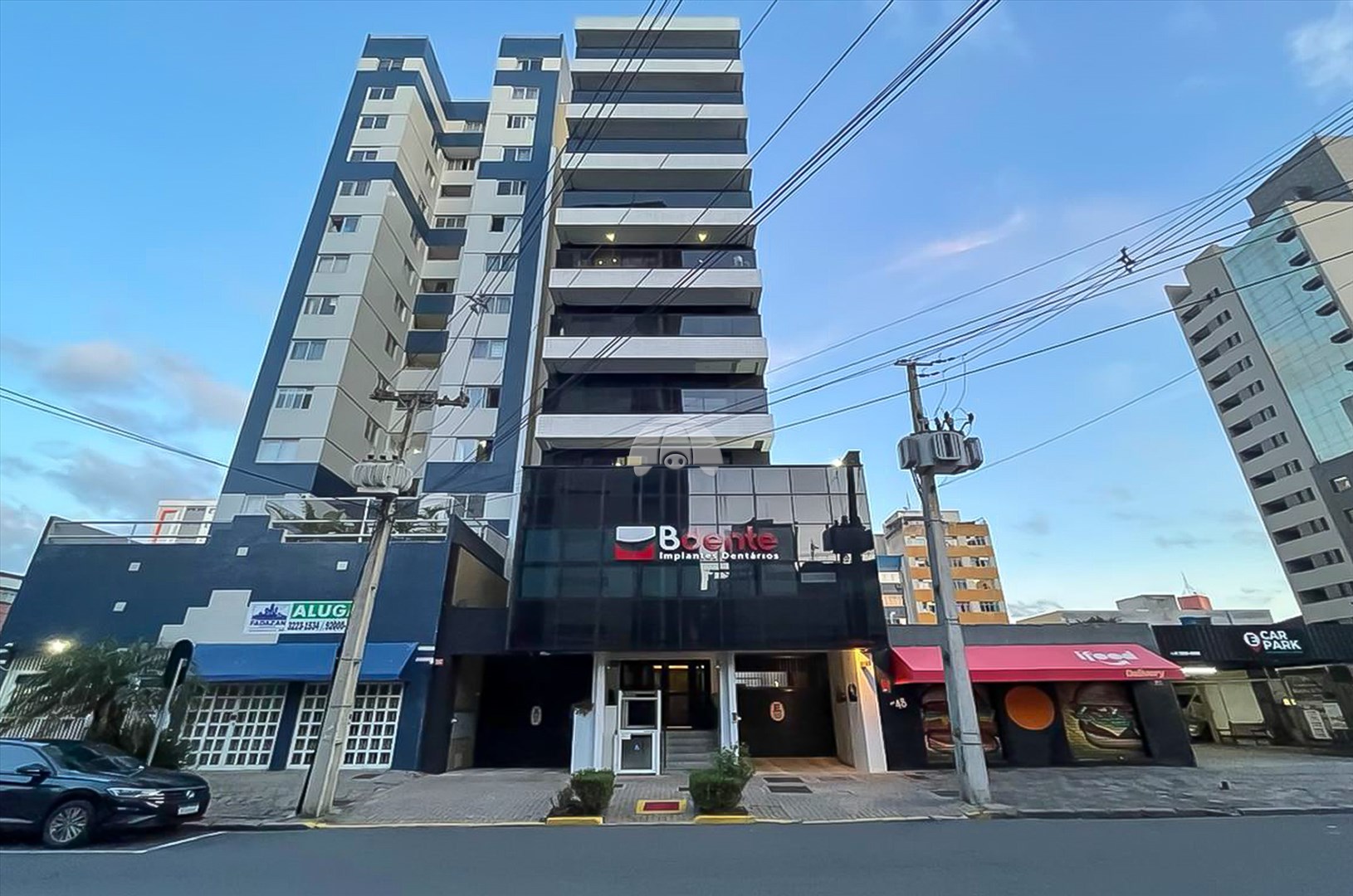 Comercial para alugar em Centro, Curitiba — Portal Chave Fácil
