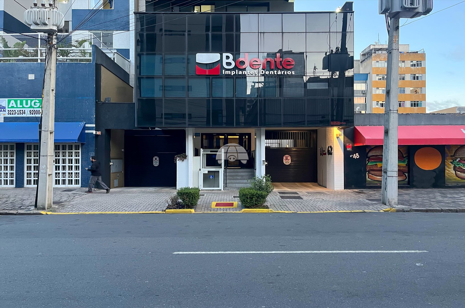 Comercial para alugar em Centro, Curitiba — Portal Chave Fácil