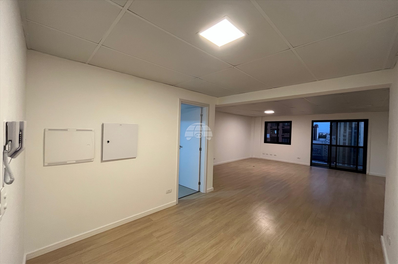 Conjunto Comercial para Locação no Bairro Centro ref. 85712 (9 / 10)