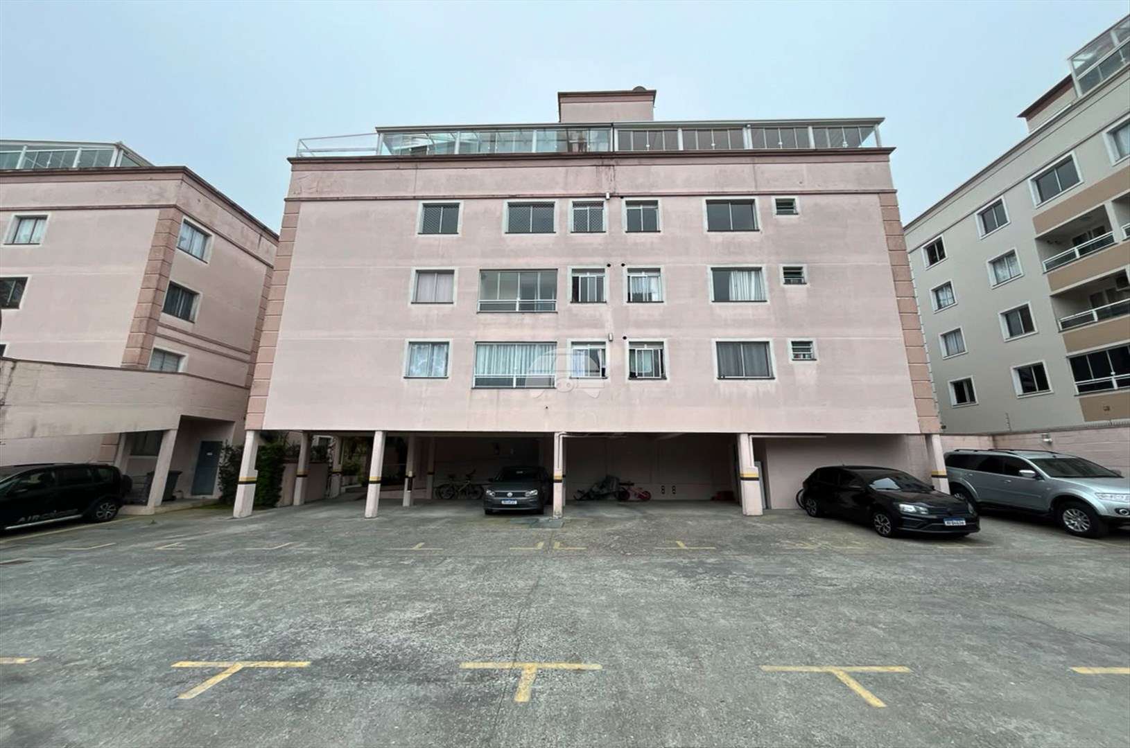 Apartamento para alugar em Cristo Rei, Curitiba — Portal Chave Fácil