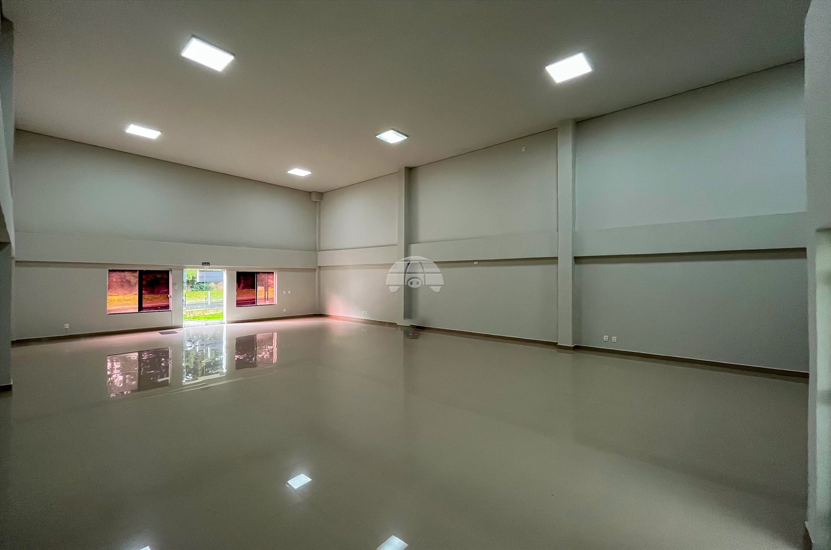 Loja Comercial para Locação no Bairro Pinheirinho ref. 85984 (9 / 10)