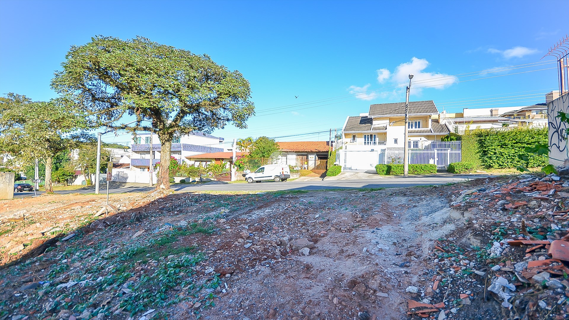 Terreno/Área à venda em Tingui, Curitiba — Portal Chave Fácil