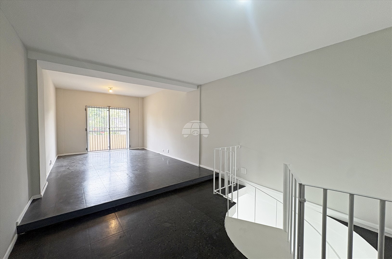 Comercial para alugar em Mercês, Curitiba — Imobiliária Razão