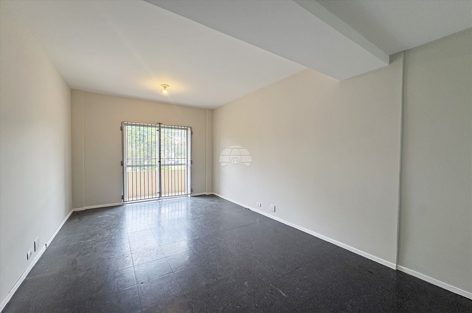 Comercial para alugar em Mercês, Curitiba — Imobiliária Razão