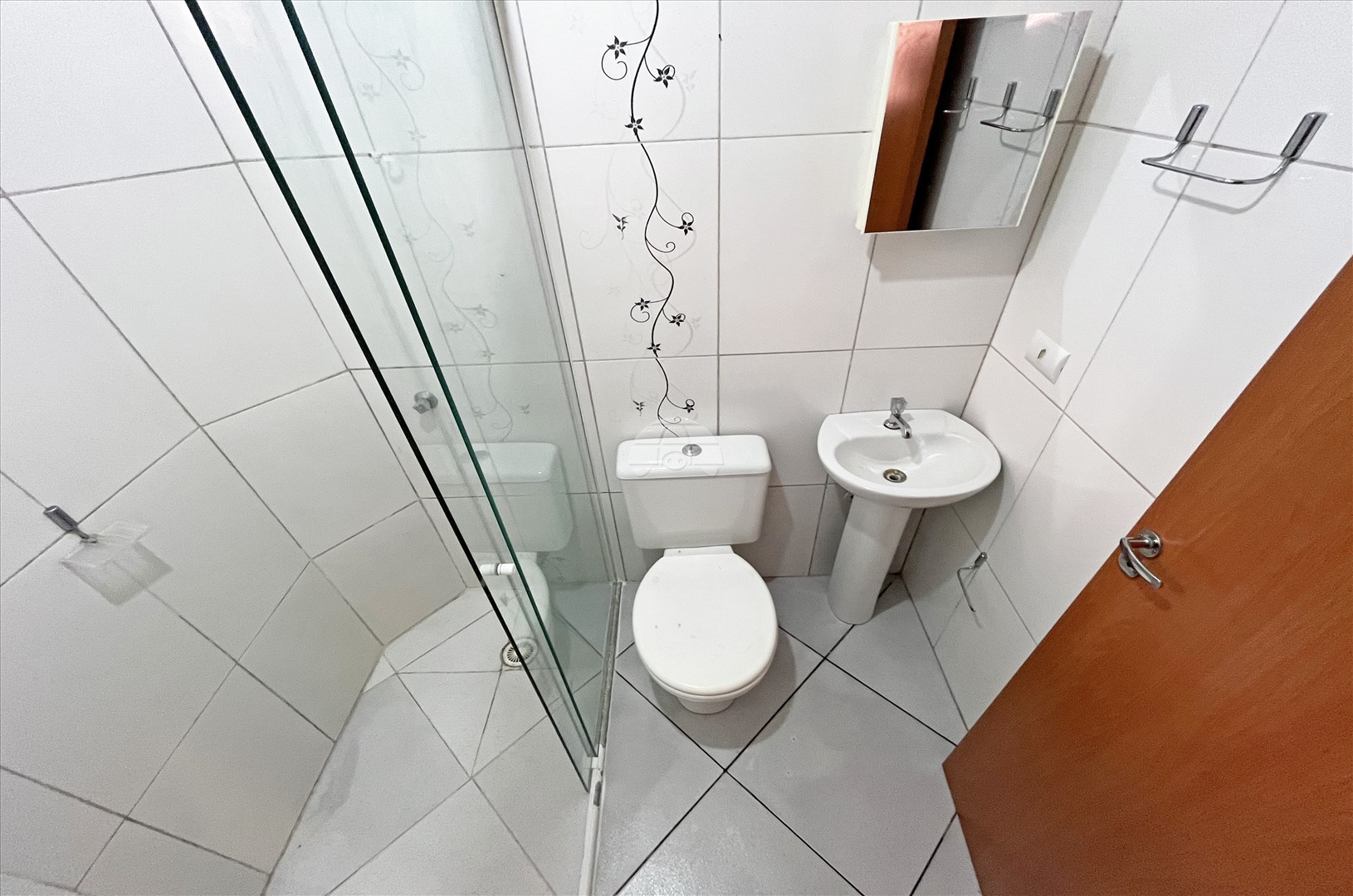 Apartamento para alugar em Capão Raso, Curitiba — Portal Chave Fácil