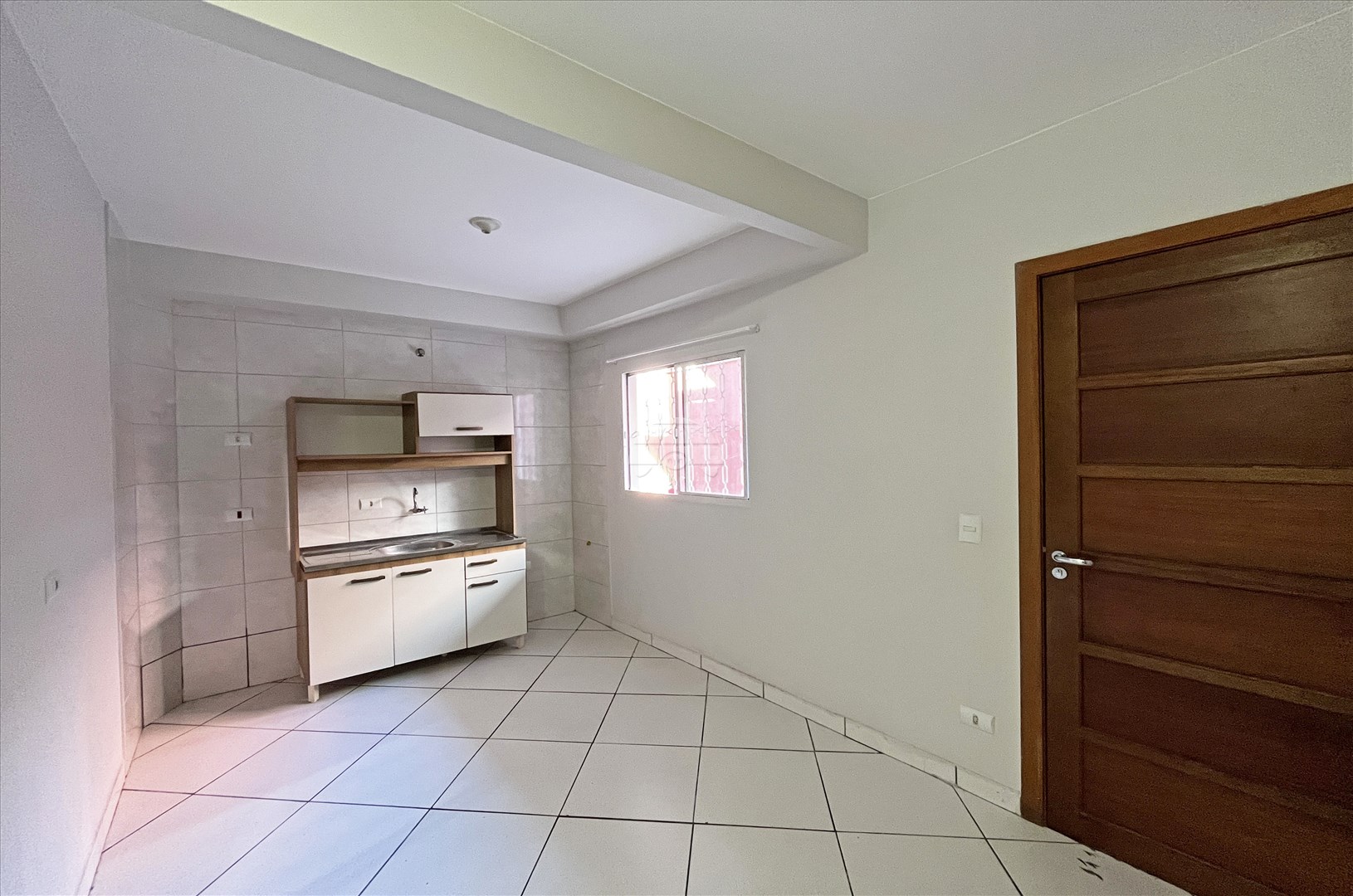 Apartamento para alugar em Capão Raso, Curitiba — Portal Chave Fácil