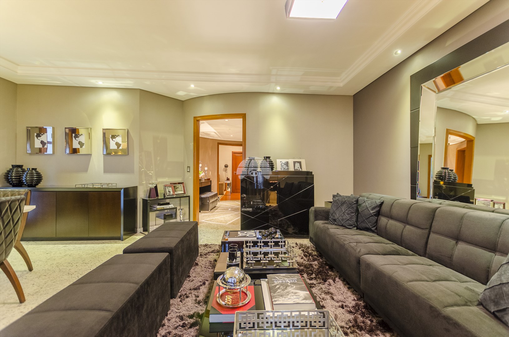 Apartamento para alugar em Cristo Rei, Curitiba — Portal Chave Fácil