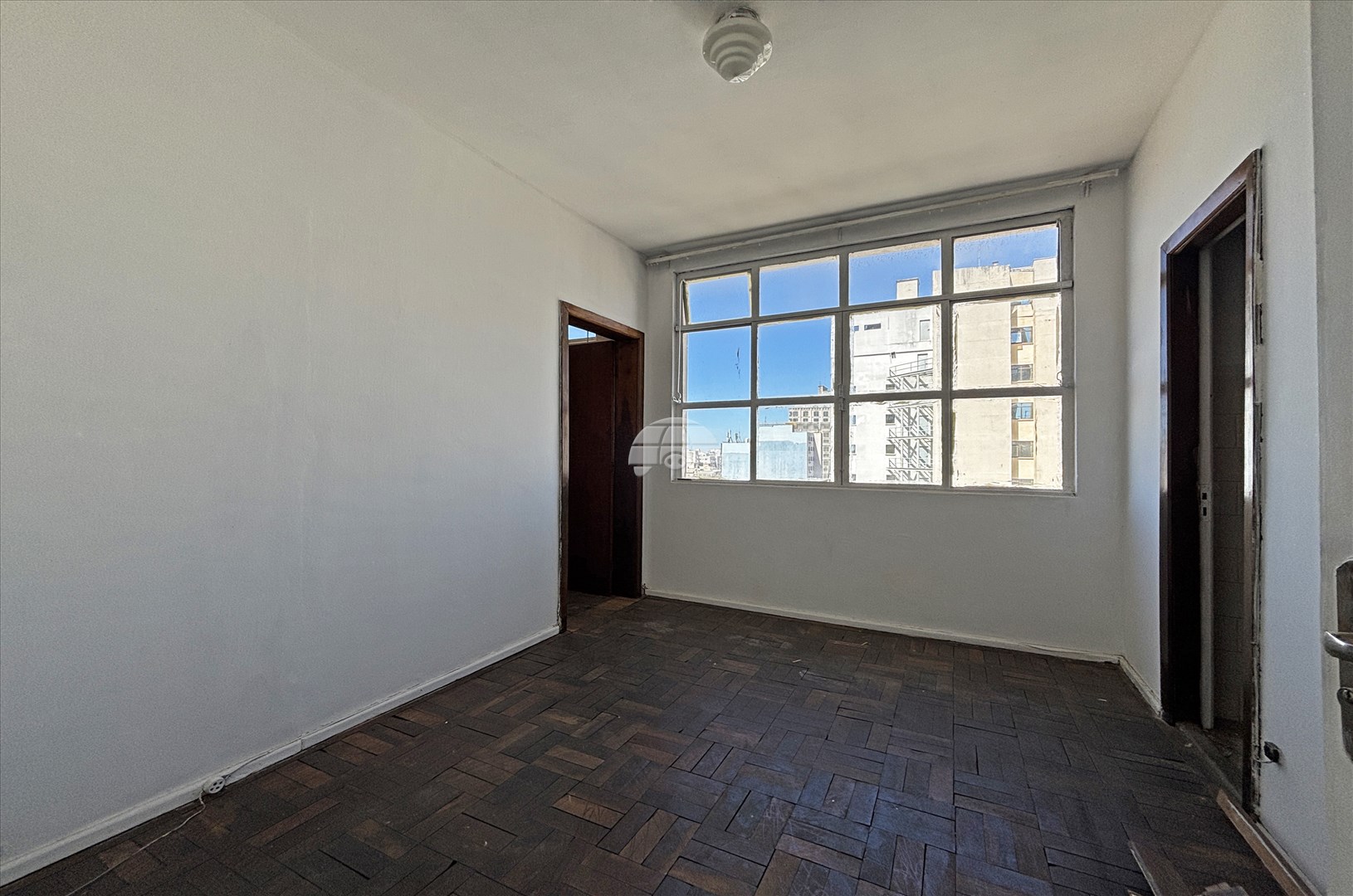 Sala/Conjunto Comercial para alugar em Centro, Curitiba — Portal Chave Fácil