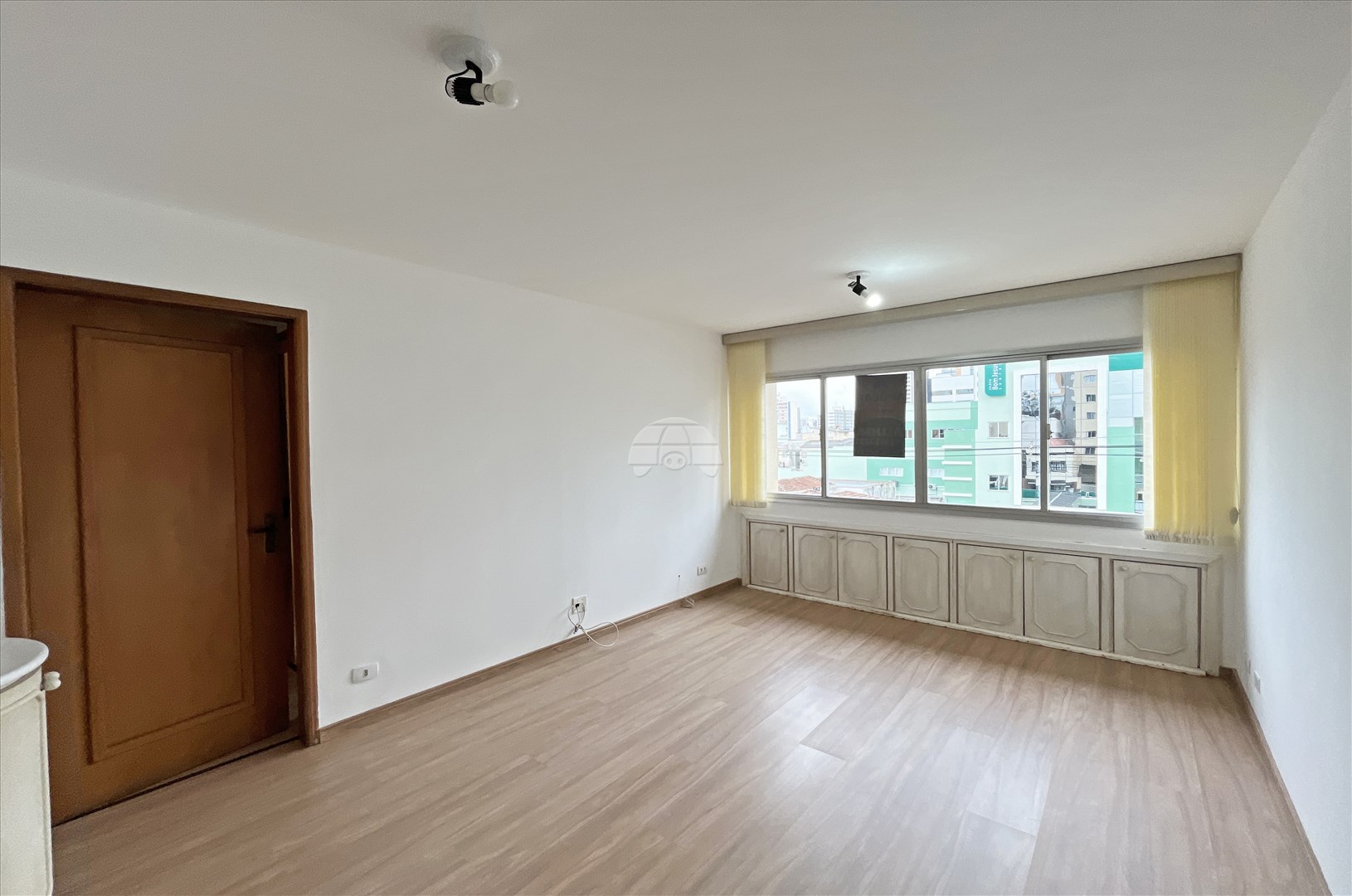 Apartamento Residencial para Locação no Bairro Centro ref. 100634 (2 / 10)