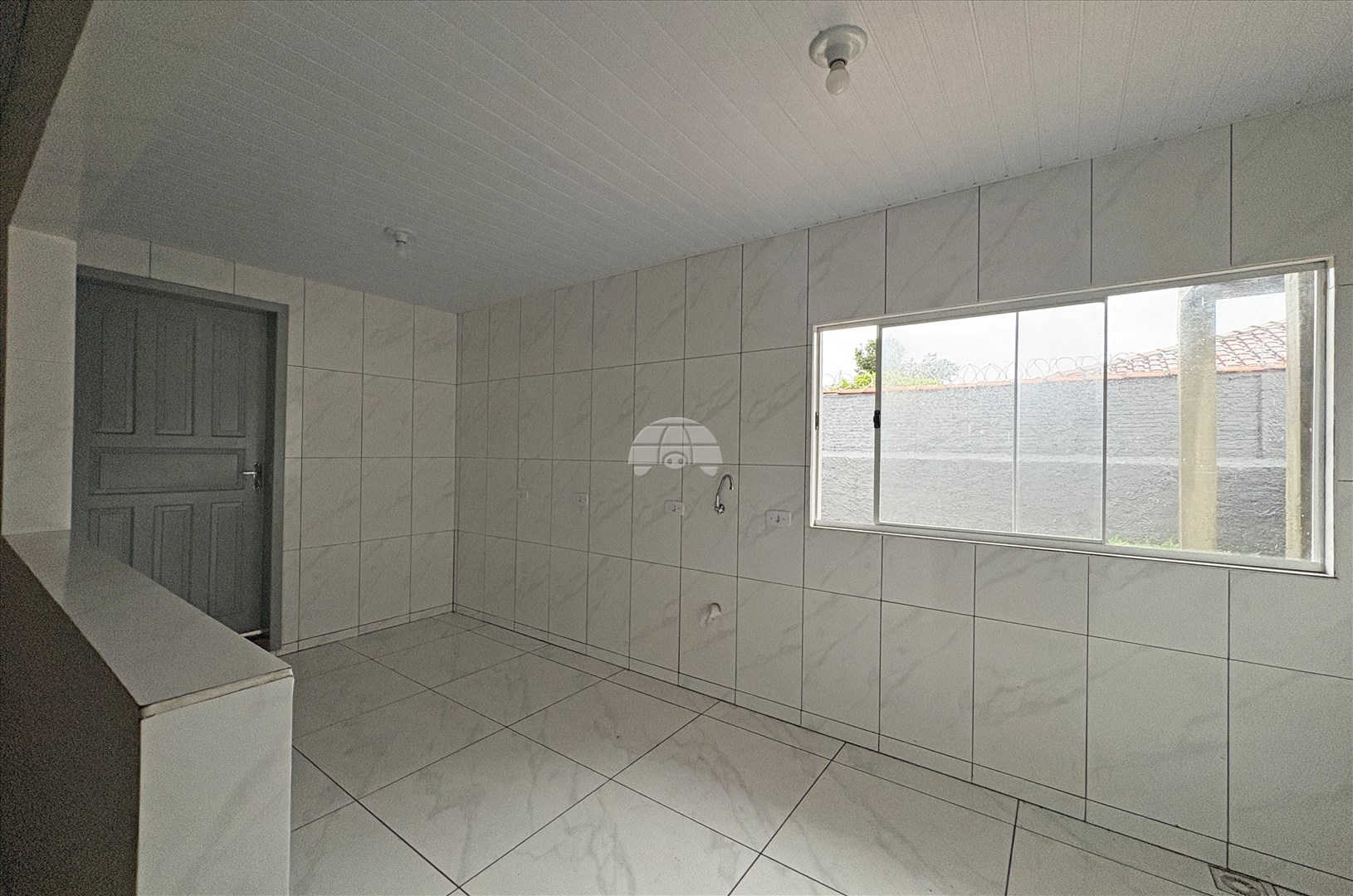 Casa para alugar em Centro, Pinhais — Portal Chave Fácil