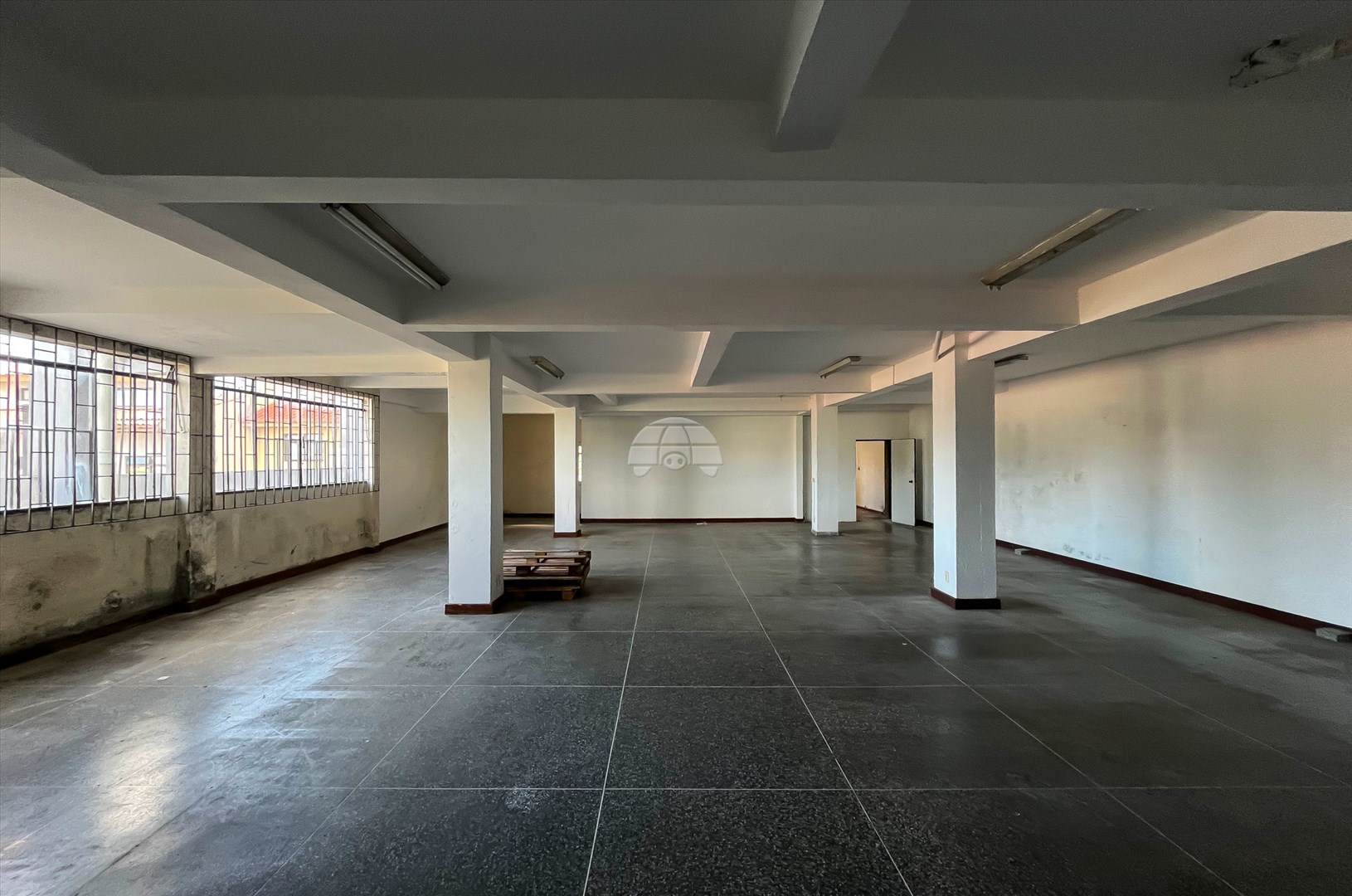 Loja Comercial para Locação no Bairro Seminário ref. 9588 (9 / 10)