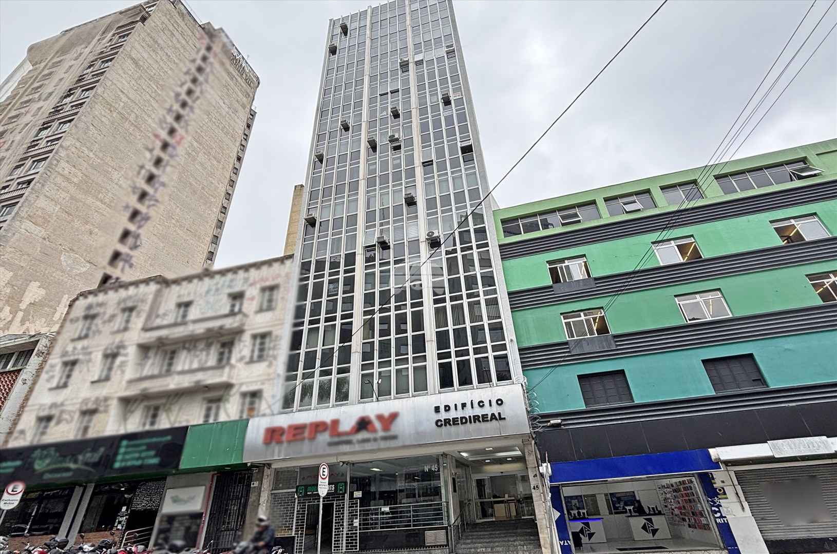 Sala/Conjunto Comercial para alugar em Centro, Curitiba — Portal Chave Fácil