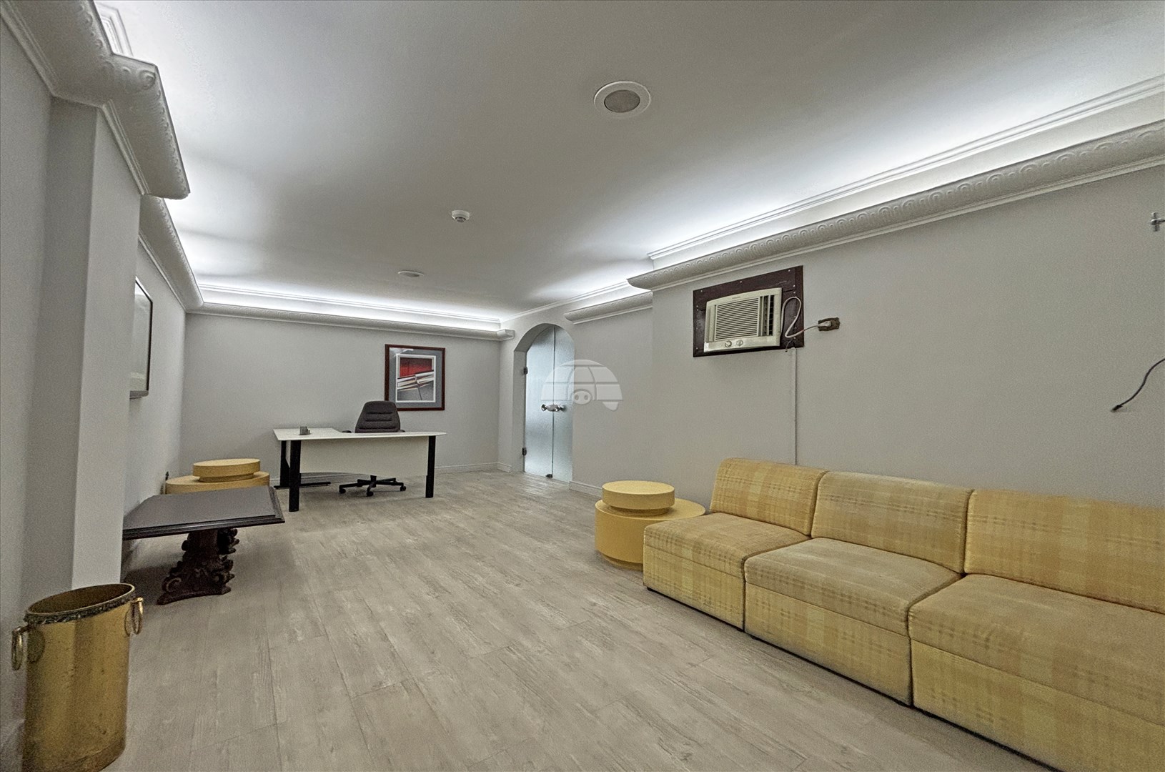 Sala/Conjunto Comercial para alugar em Centro, Curitiba — Portal Chave Fácil