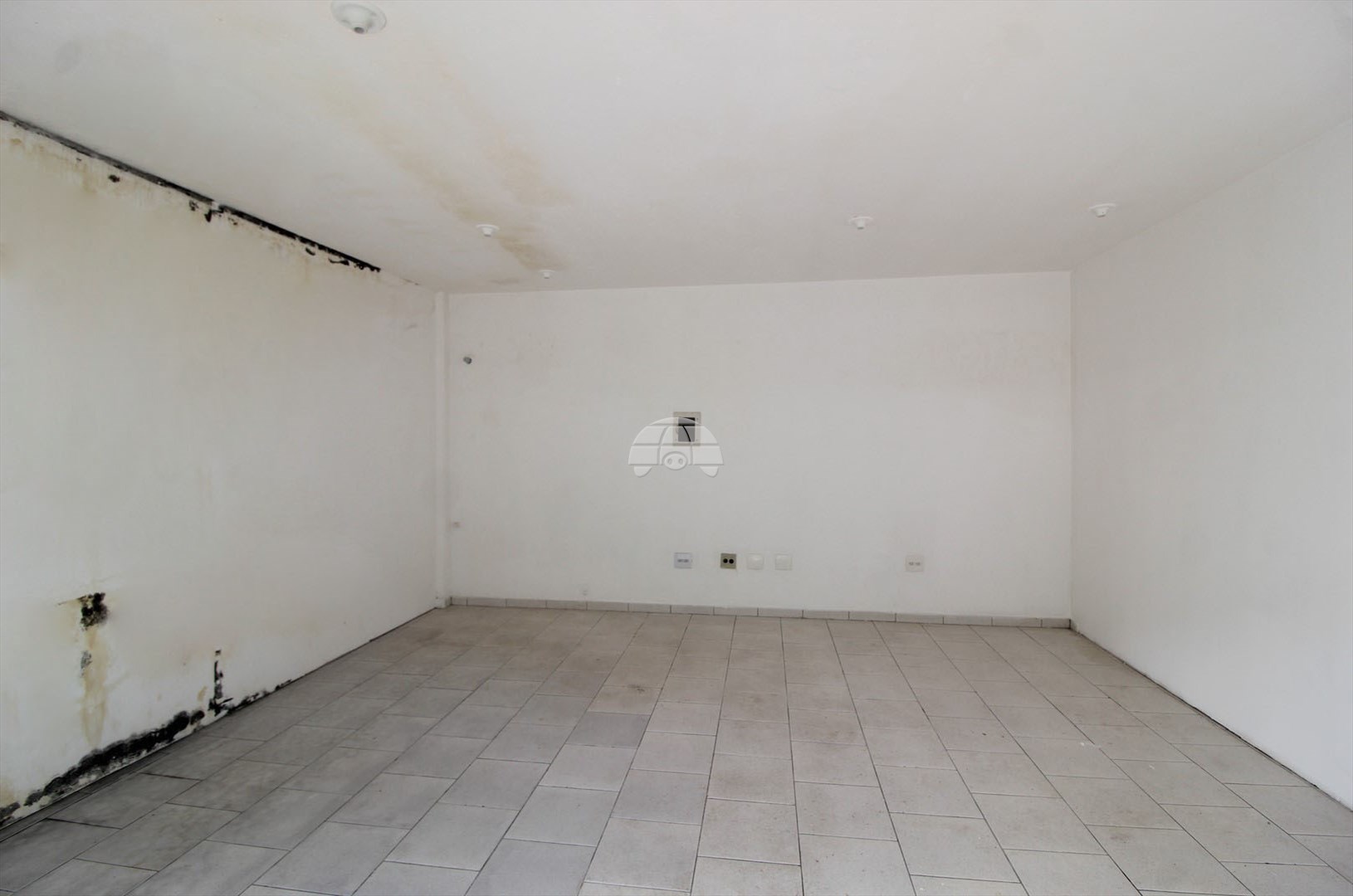 Sala Comercial para Locação no Bairro Ahú ref. 550338 (4 / 7)