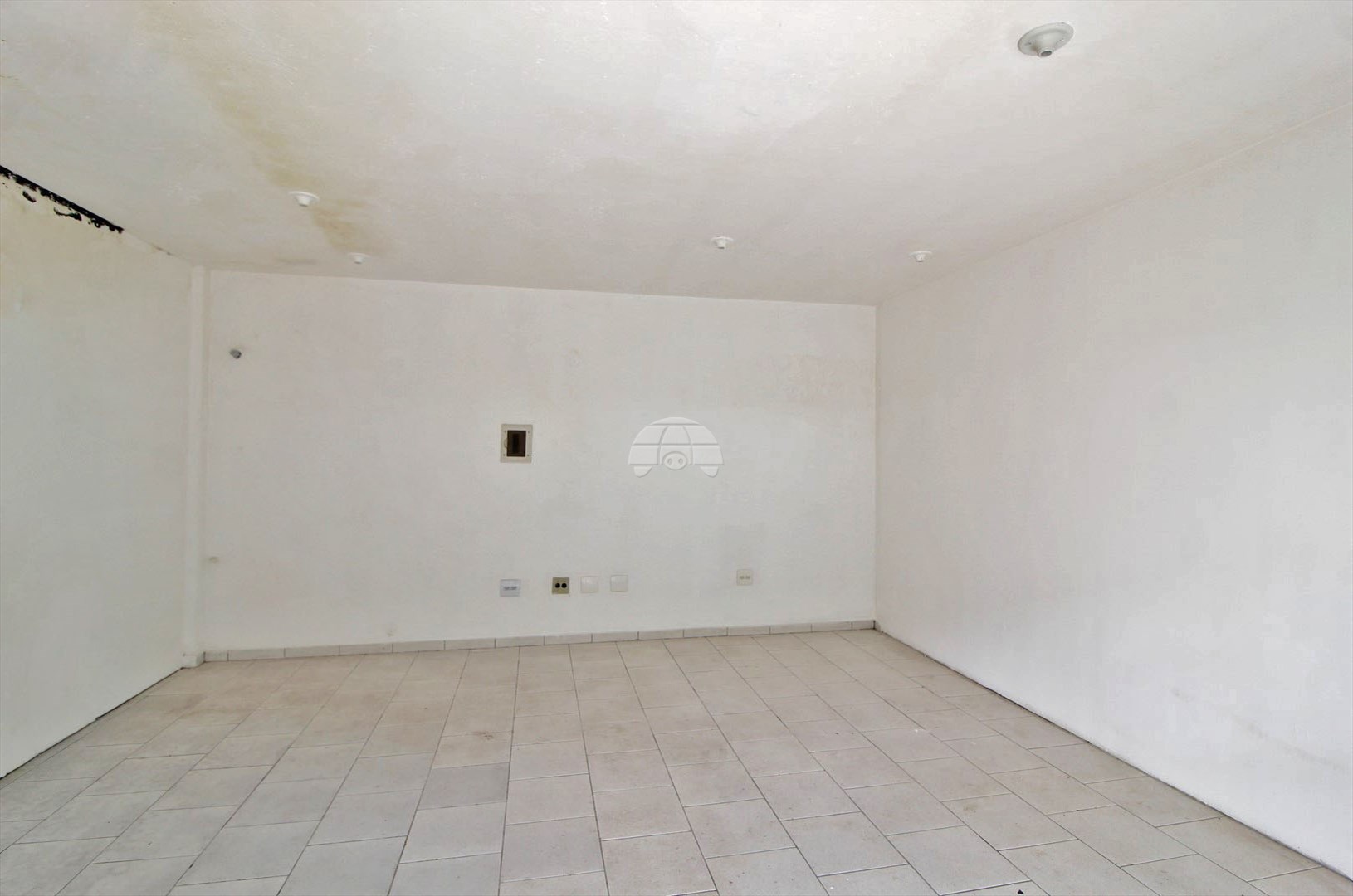 Sala Comercial para Locação no Bairro Ahú ref. 550338 (5 / 7)