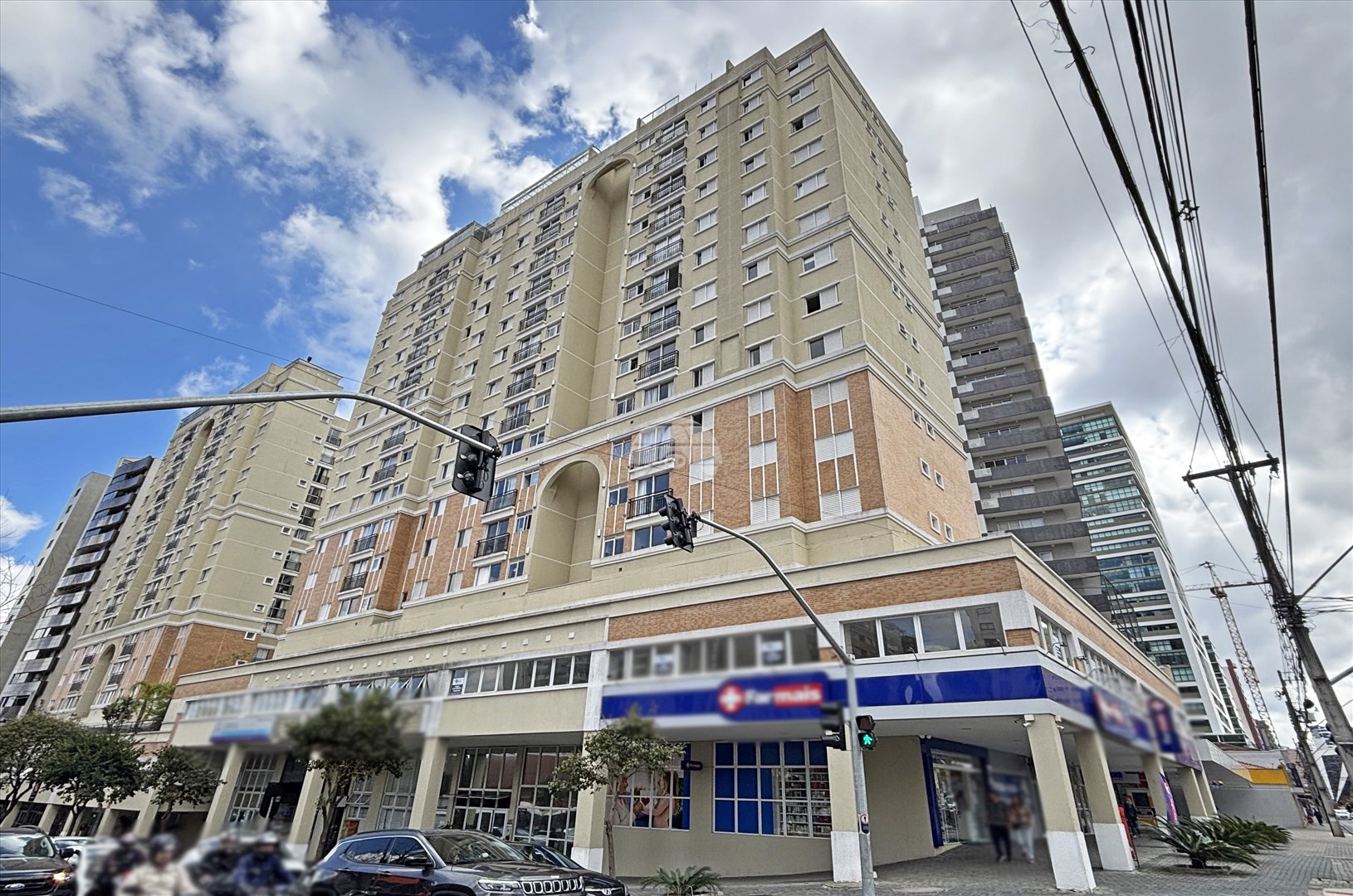 Apartamento para alugar em Vila Izabel, Curitiba — Portal Chave Fácil