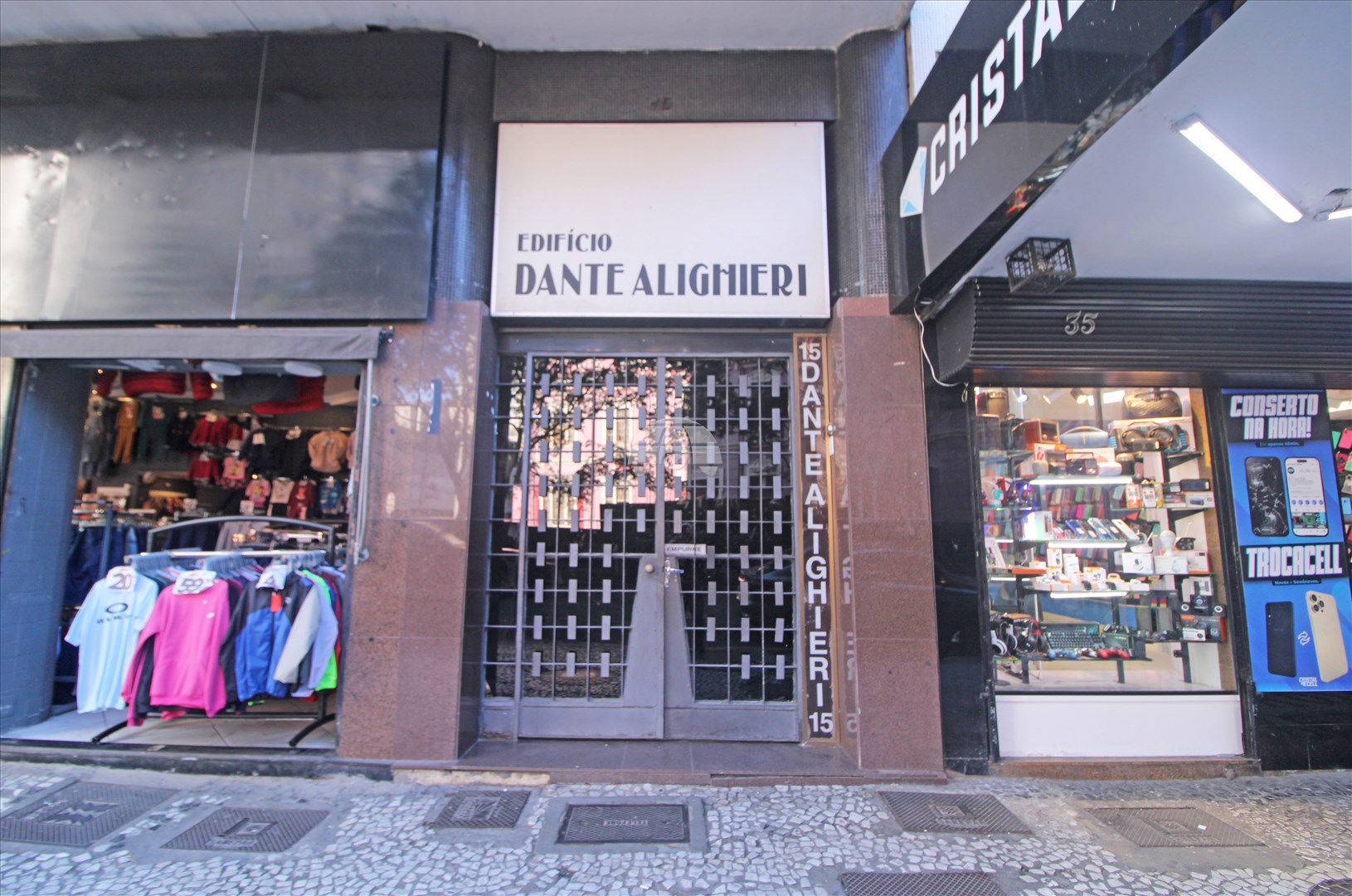 Sala/Conjunto Comercial para alugar em Centro, Curitiba — Portal Chave Fácil