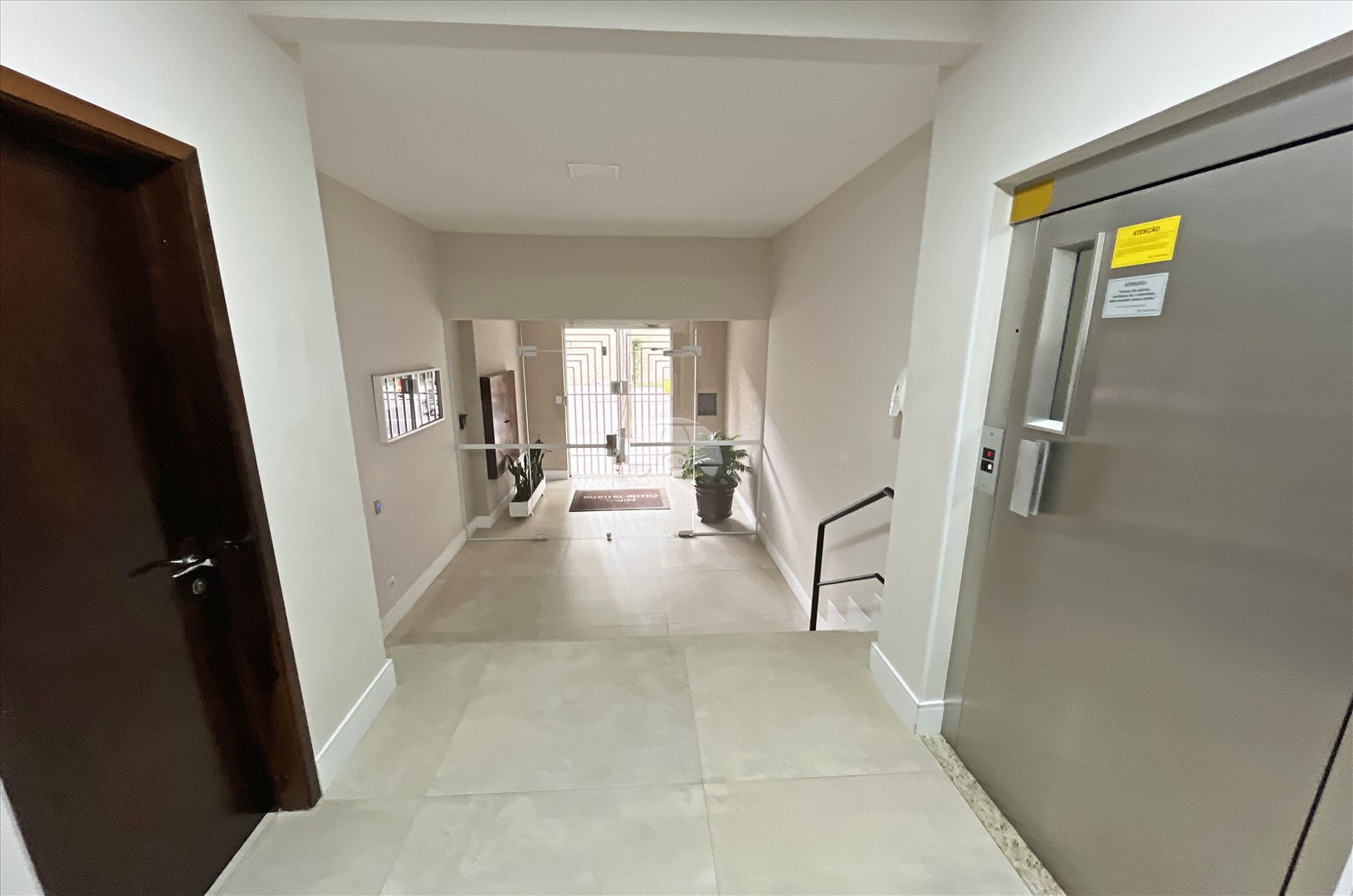 Studio Residencial para Locação no Bairro Centro ref. 100973 (10 / 10)