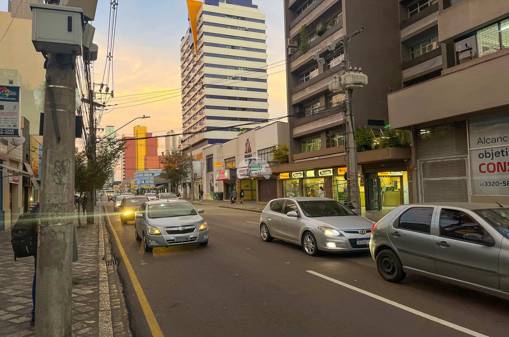 LOCALIZAÇÃO