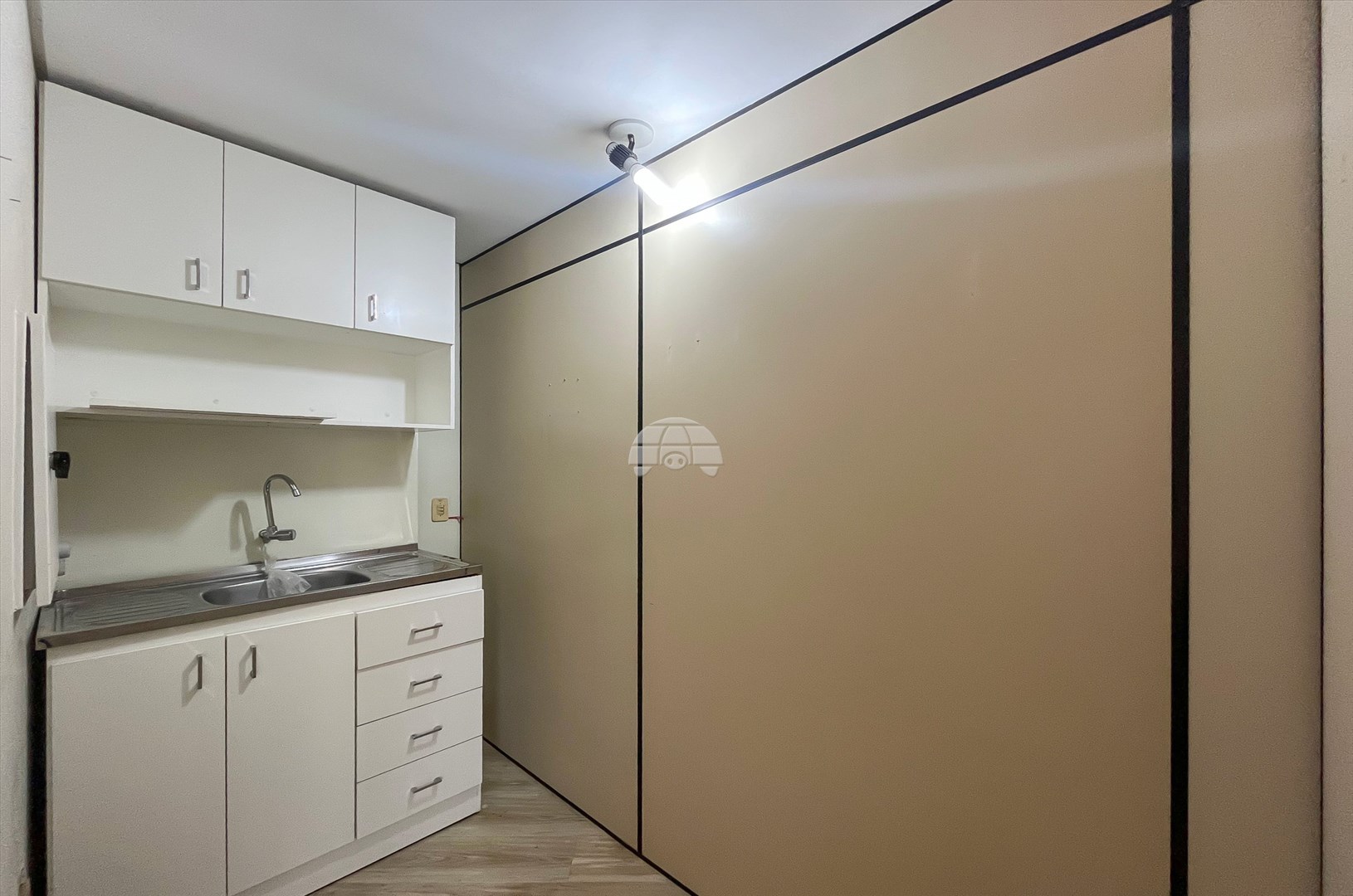 SALA COMERCIAL