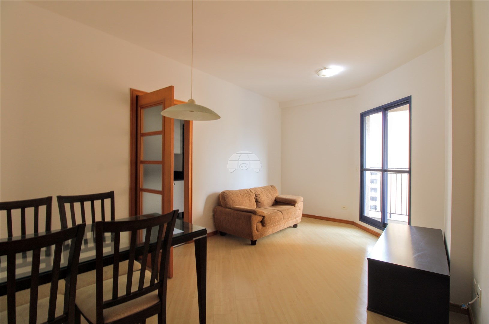Apartamento para alugar em Centro, Curitiba — Portal Chave Fácil