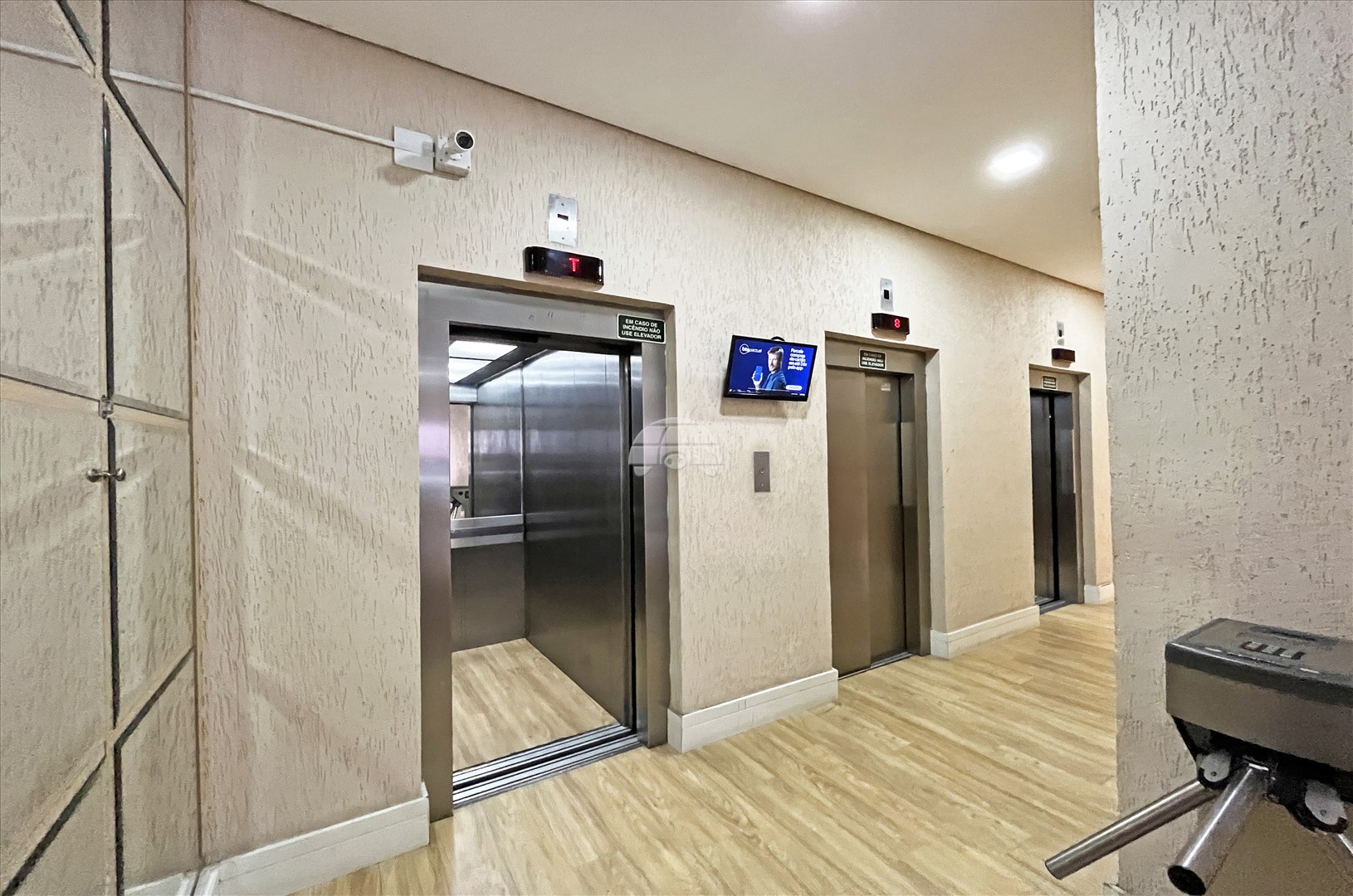 Comercial para alugar em Centro, Curitiba — Portal Chave Fácil