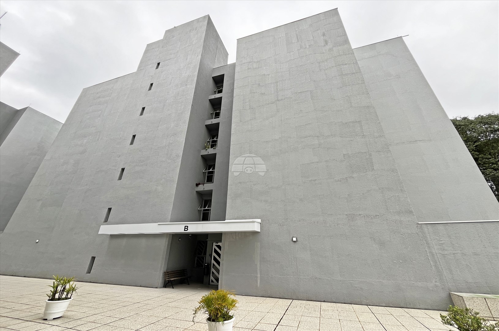 Apartamento para alugar em Ahú, Curitiba — Portal Chave Fácil
