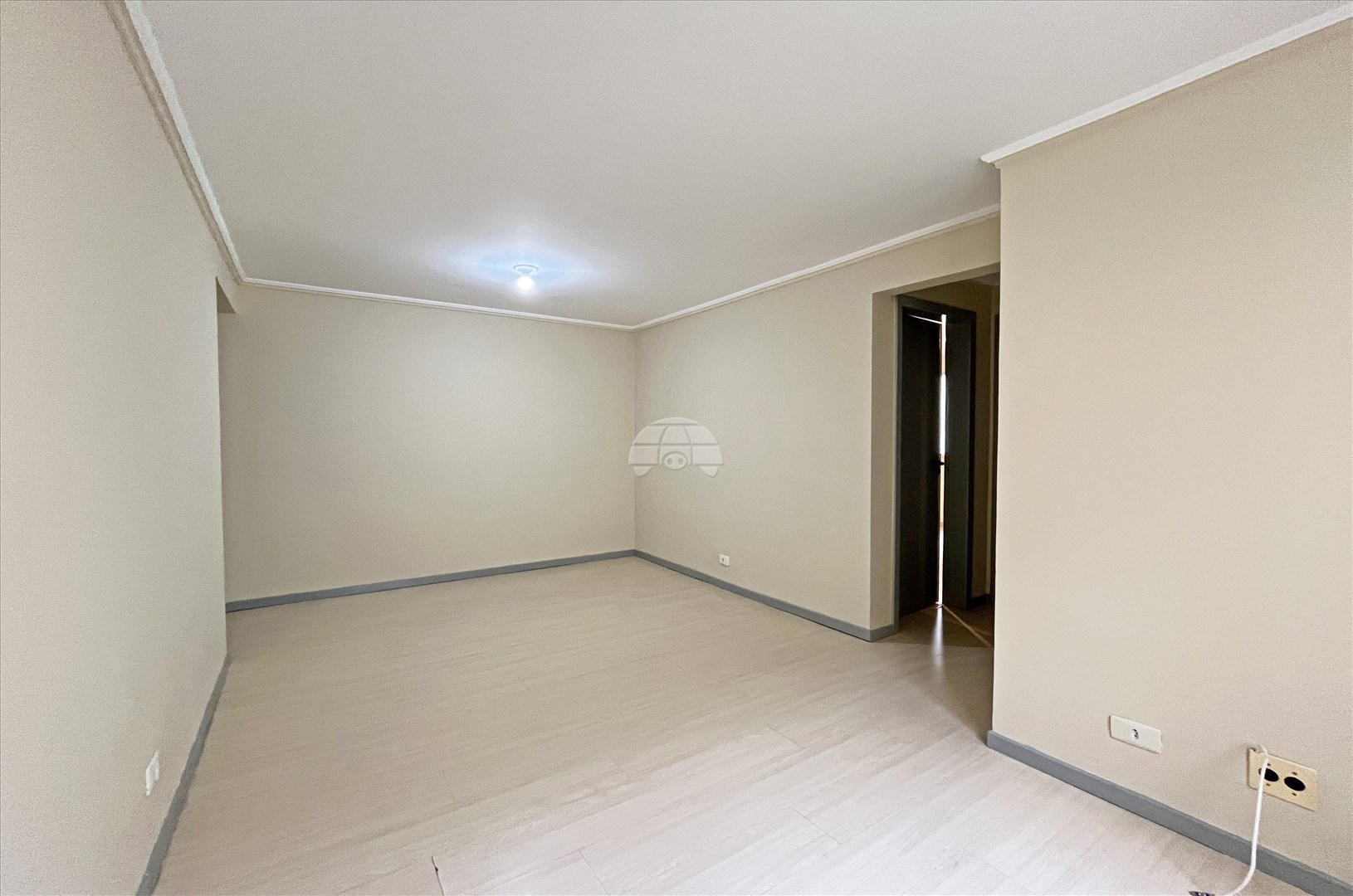 Apartamento para alugar em Cabral, Curitiba — Portal Chave Fácil