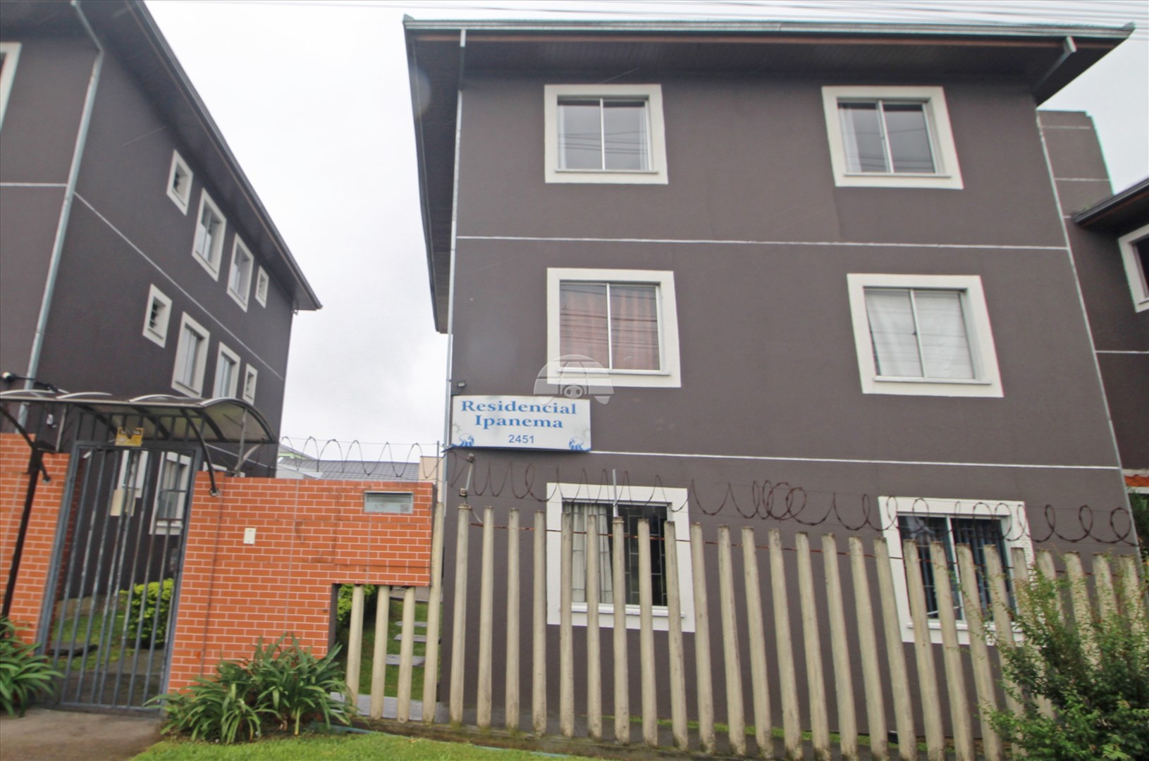 Apartamento para alugar em Sítio Cercado, Curitiba — Portal Chave Fácil