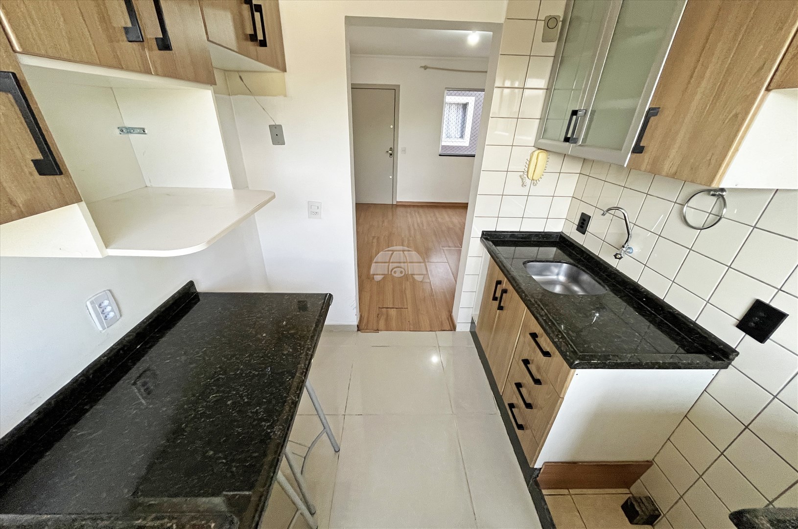 Apartamento para alugar em Sítio Cercado, Curitiba — Portal Chave Fácil