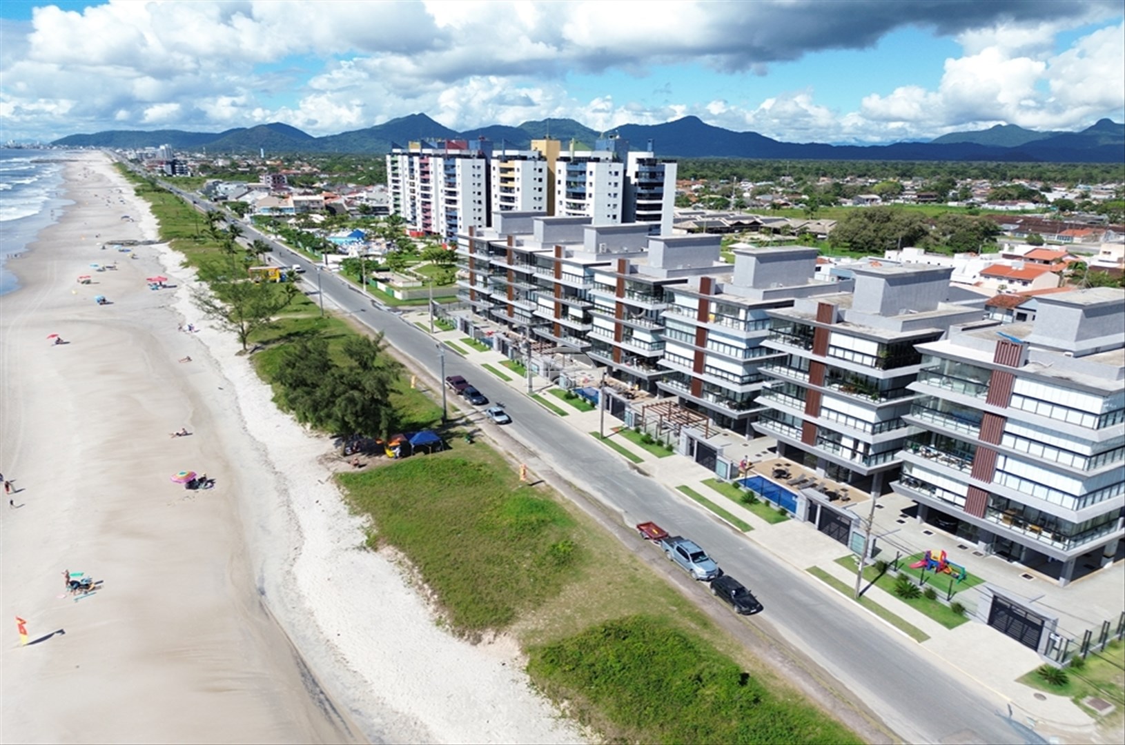 Cobertura à venda em Balneário Marajó, Matinhos — Portal Chave Fácil