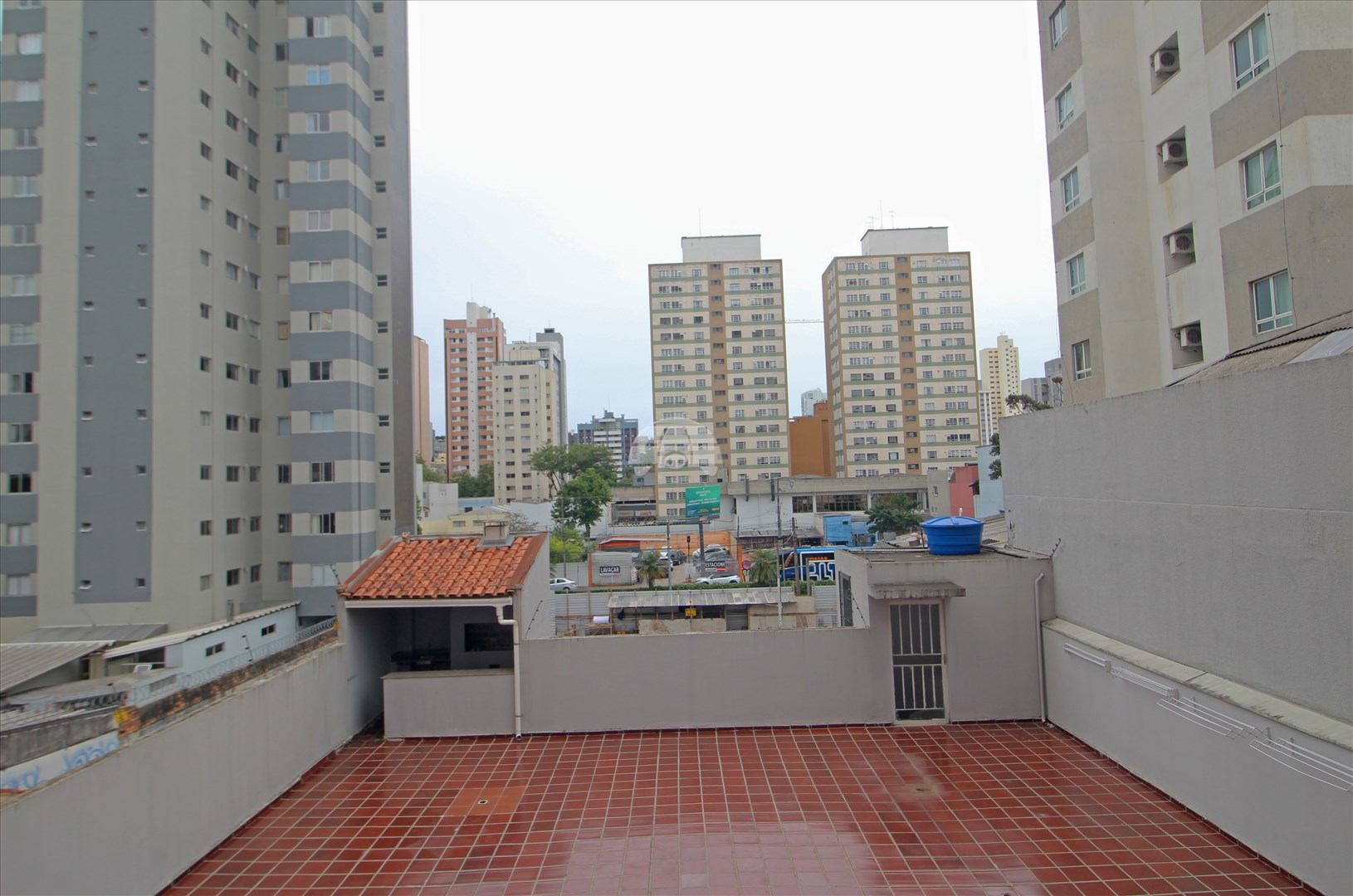 Apartamento para alugar em Centro, Curitiba — Portal Chave Fácil