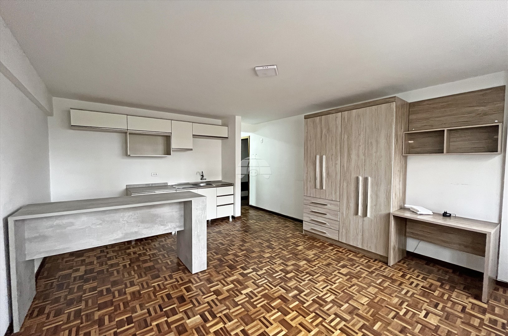 Apartamento para alugar em Centro, Curitiba — Portal Chave Fácil