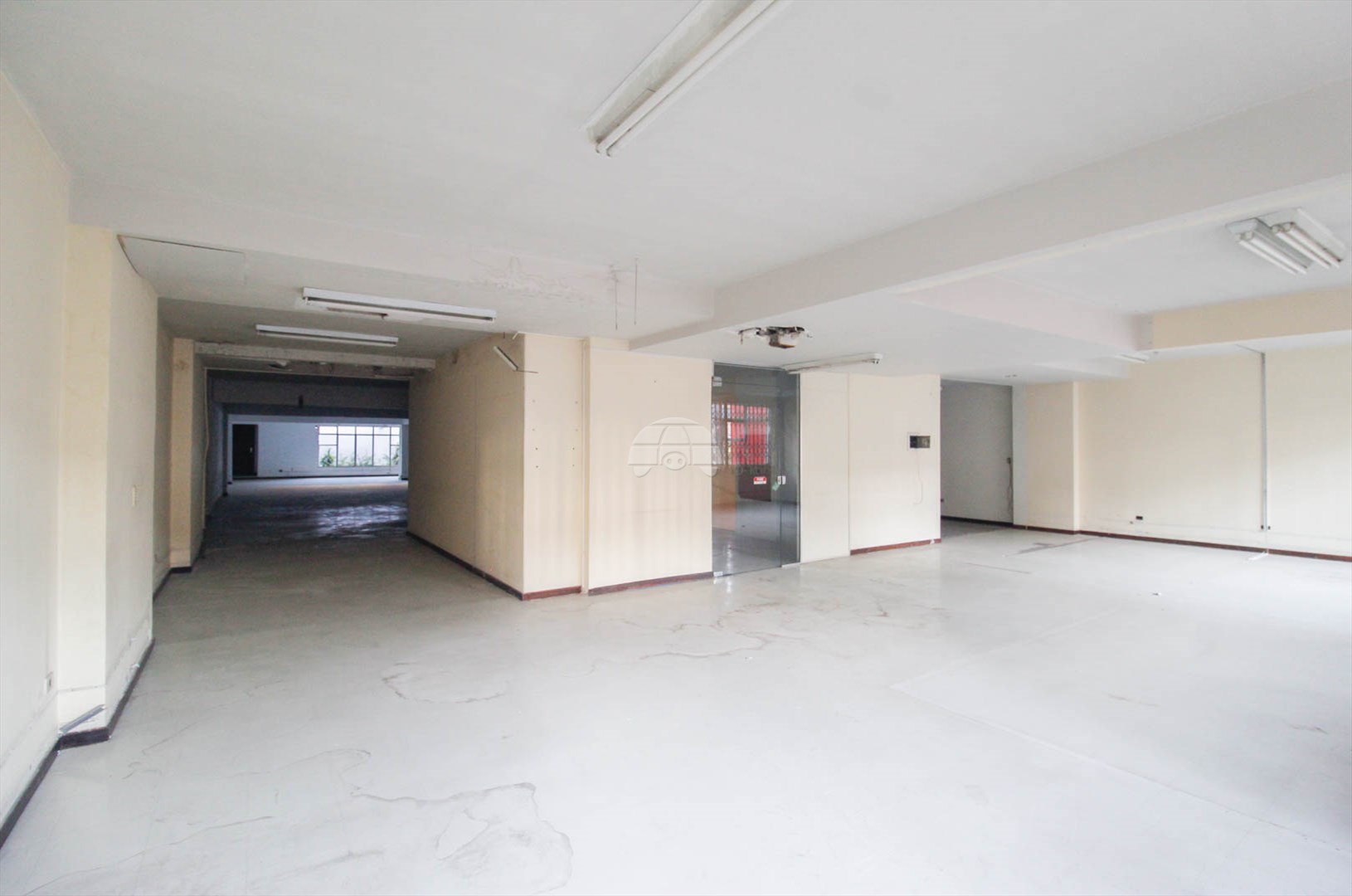Sala/Conjunto Comercial para alugar em Centro, Curitiba — Portal Chave Fácil
