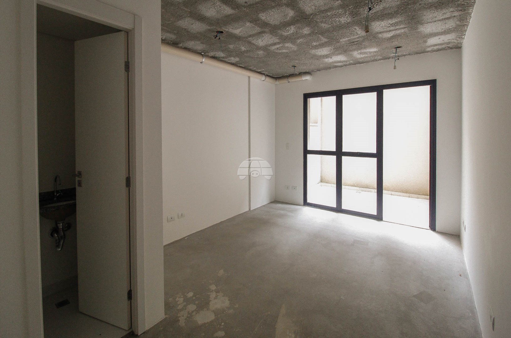 Sala/Conjunto Comercial para alugar em Centro, Curitiba — Portal Chave Fácil