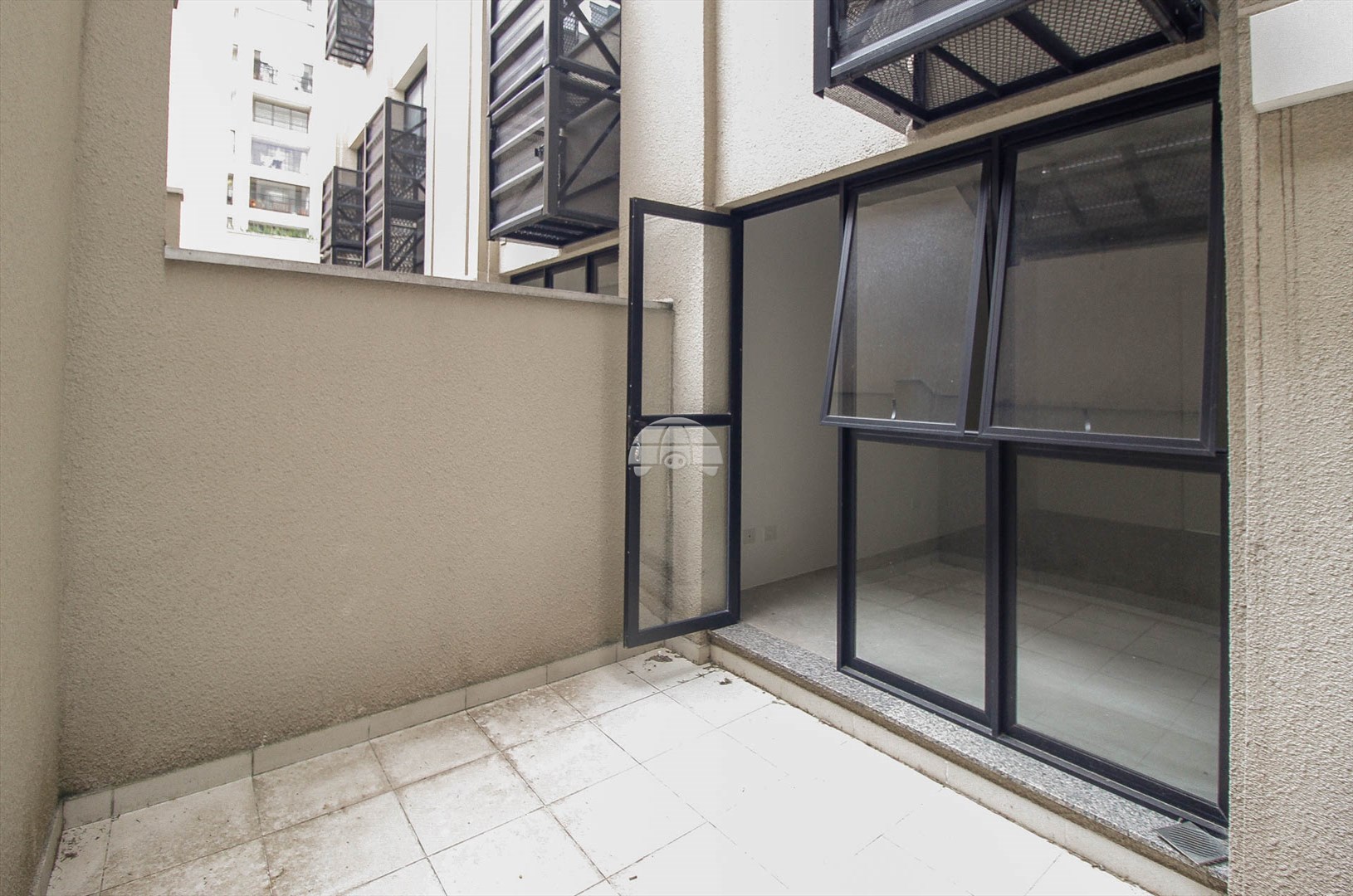 Sala/Conjunto Comercial para alugar em Centro, Curitiba — Portal Chave Fácil