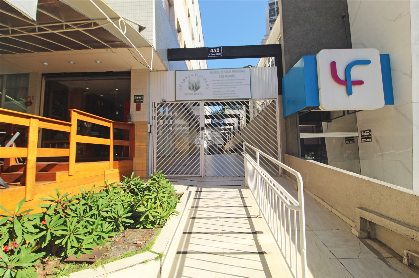 FACHADA