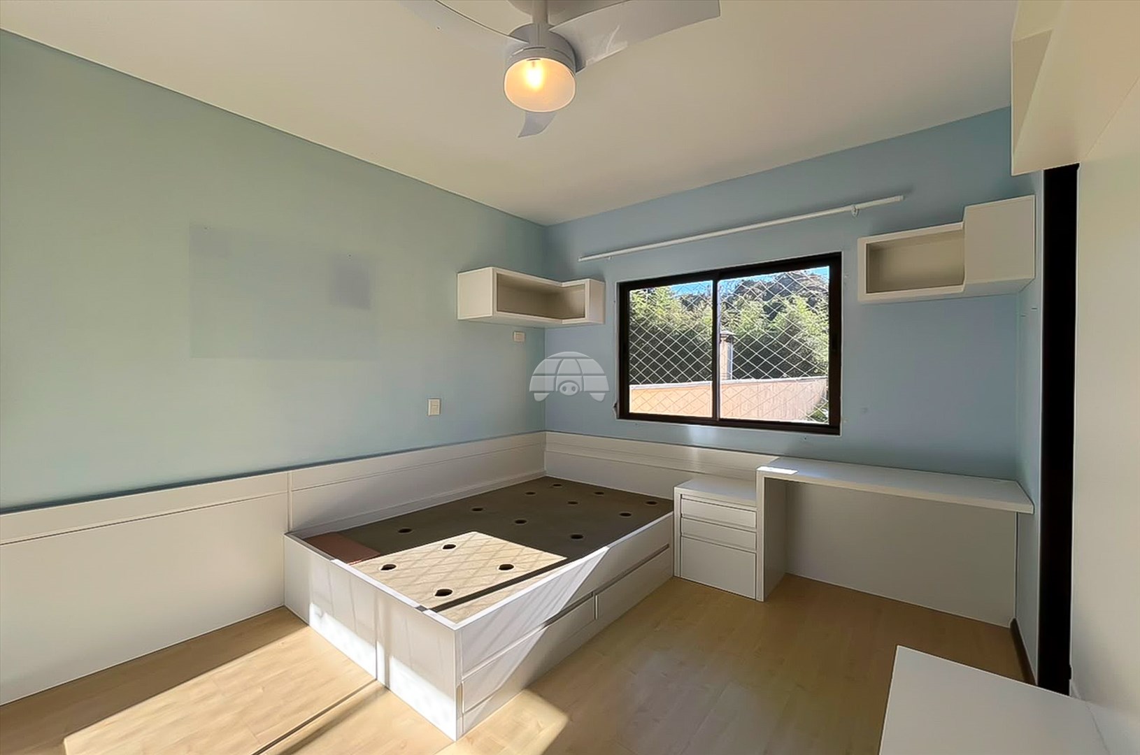 Casa para alugar em Boa Vista, Curitiba — MAFI ADMINISTRADORA DE IMOVEIS LTDA