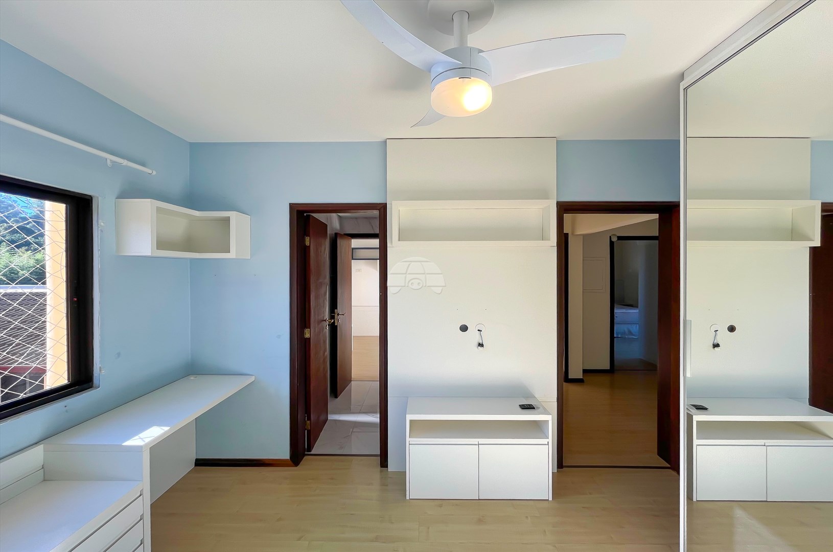 Casa para alugar em Boa Vista, Curitiba — MAFI ADMINISTRADORA DE IMOVEIS LTDA