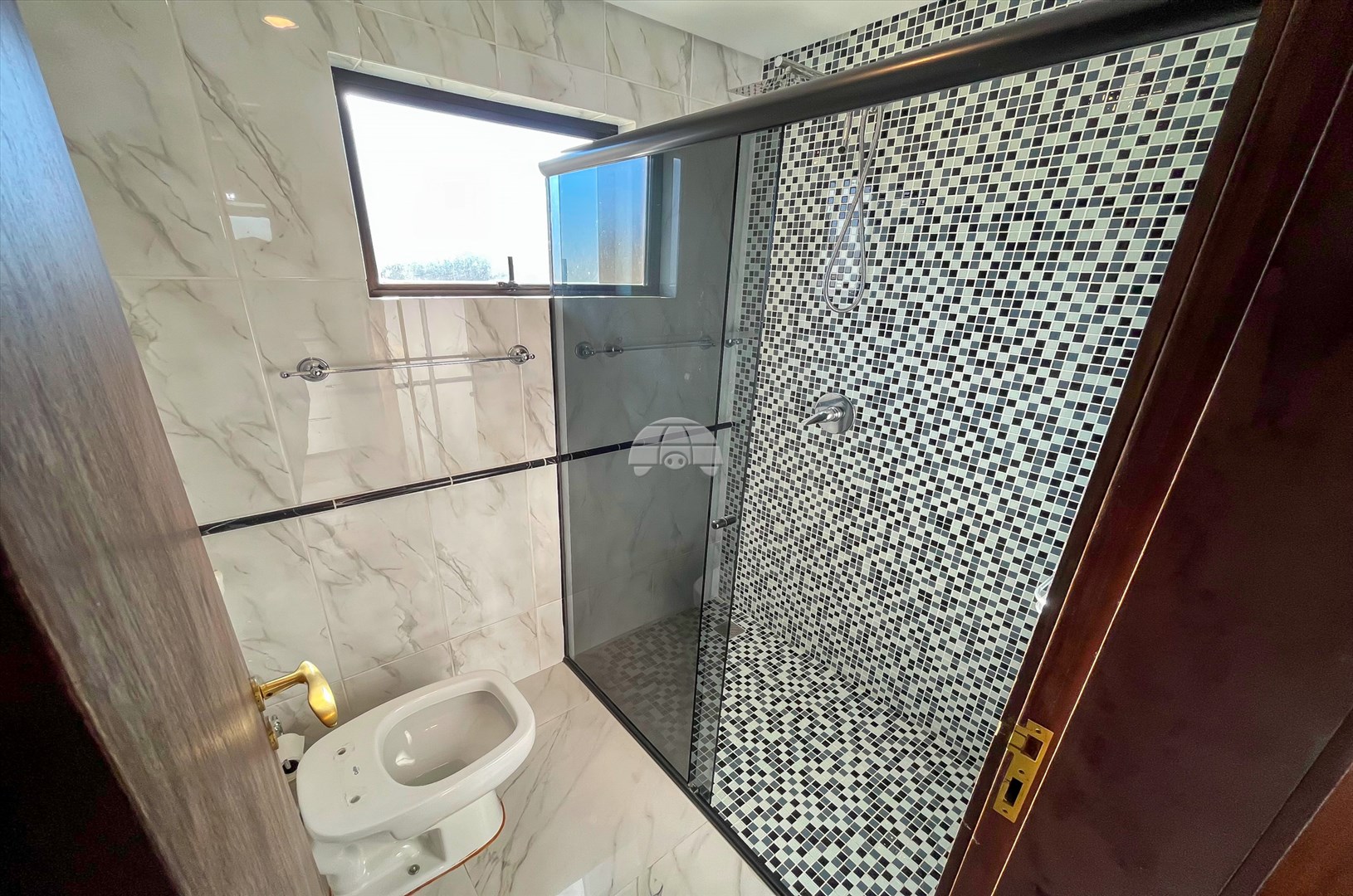 Casa para alugar em Boa Vista, Curitiba — MAFI ADMINISTRADORA DE IMOVEIS LTDA
