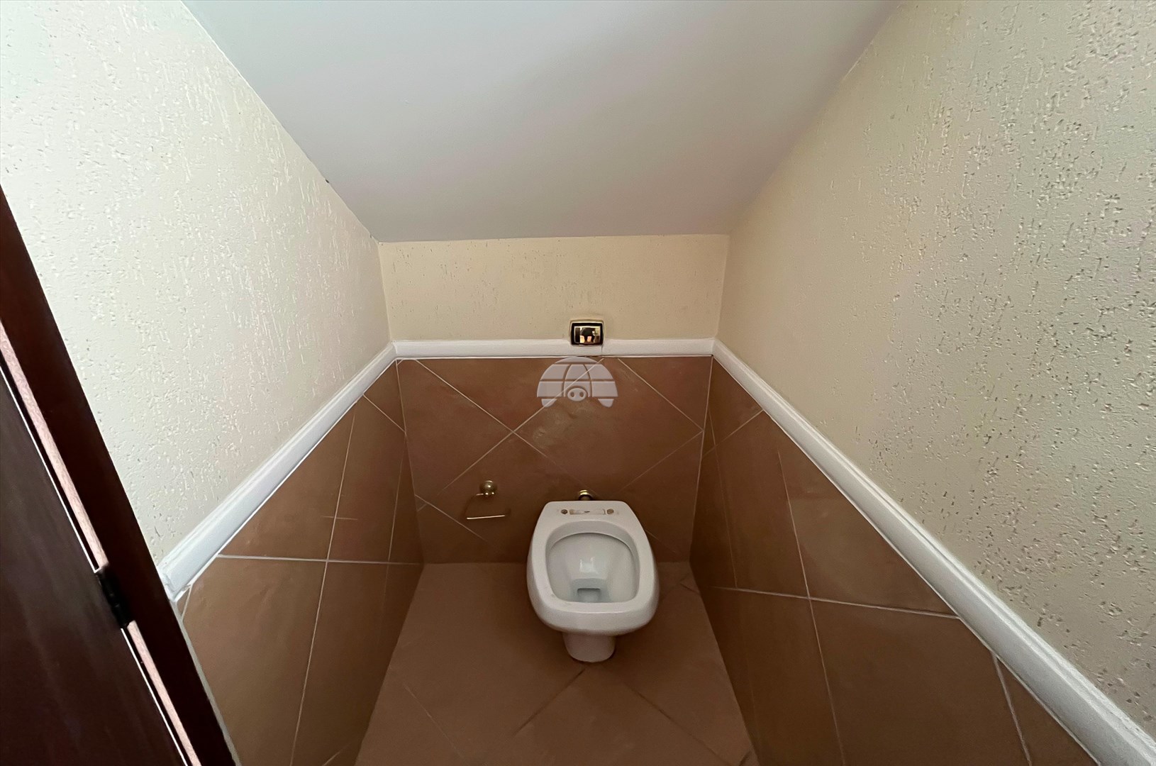 Casa para alugar em Boa Vista, Curitiba — MAFI ADMINISTRADORA DE IMOVEIS LTDA